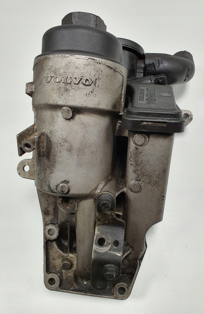 PODSTAWA OBUDOWA FILTRA OLEJU FORD MONDEO MK4