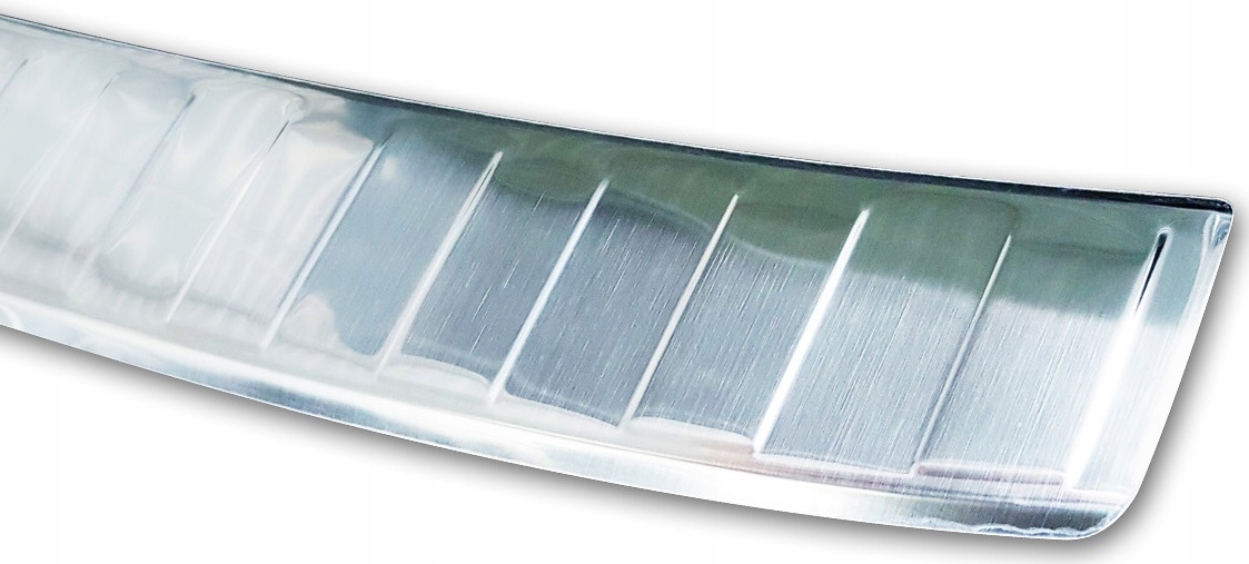 Накладка НАКЛАДКА на бампер Audi A6 Универсал 2011-18