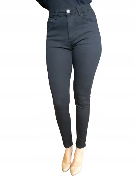 

Czarne damskie spodnie Rurki Push-up Plus Size 46