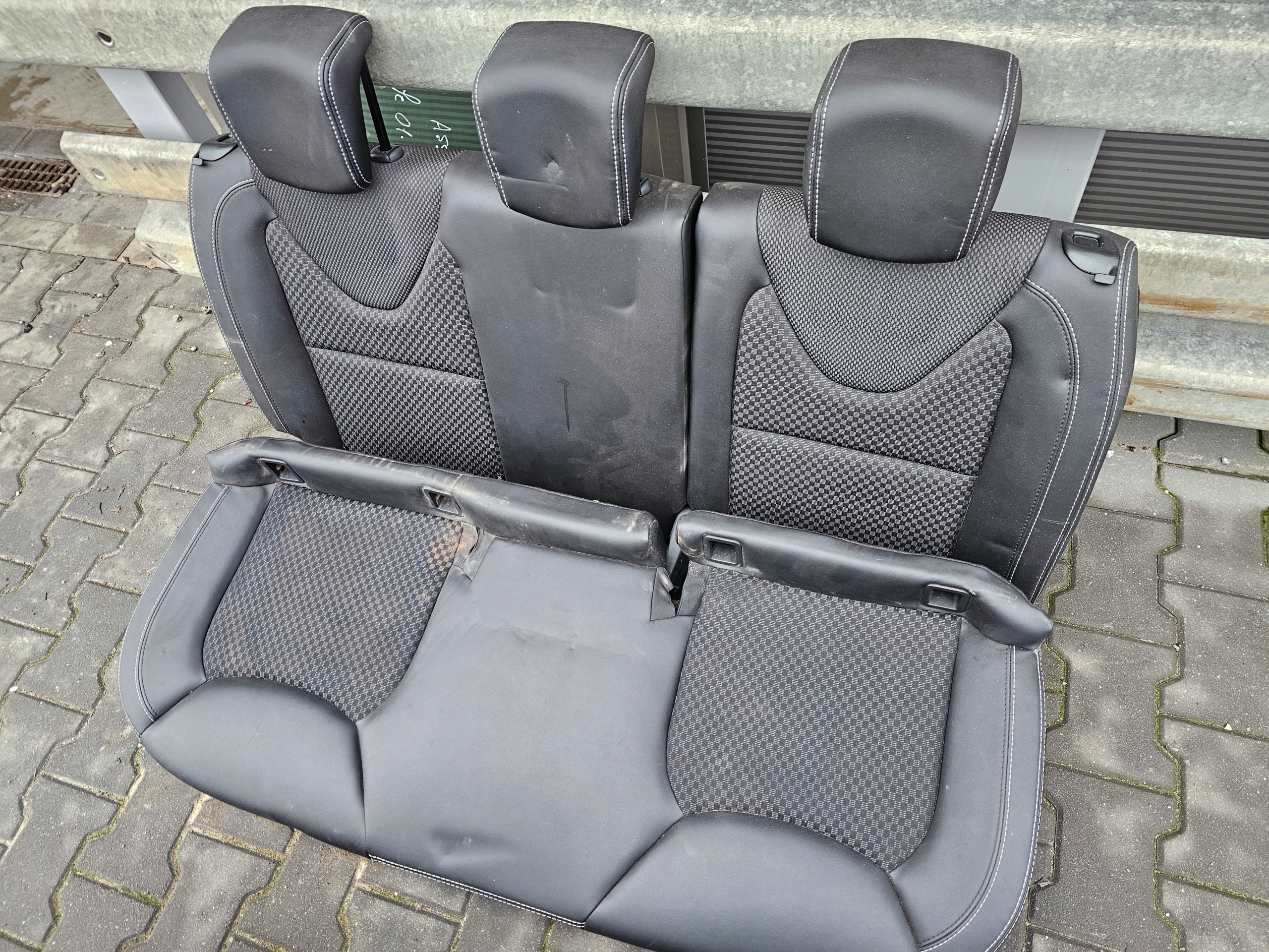 RENAULT CLIO IV HB 5D Siège KOMPLET EU