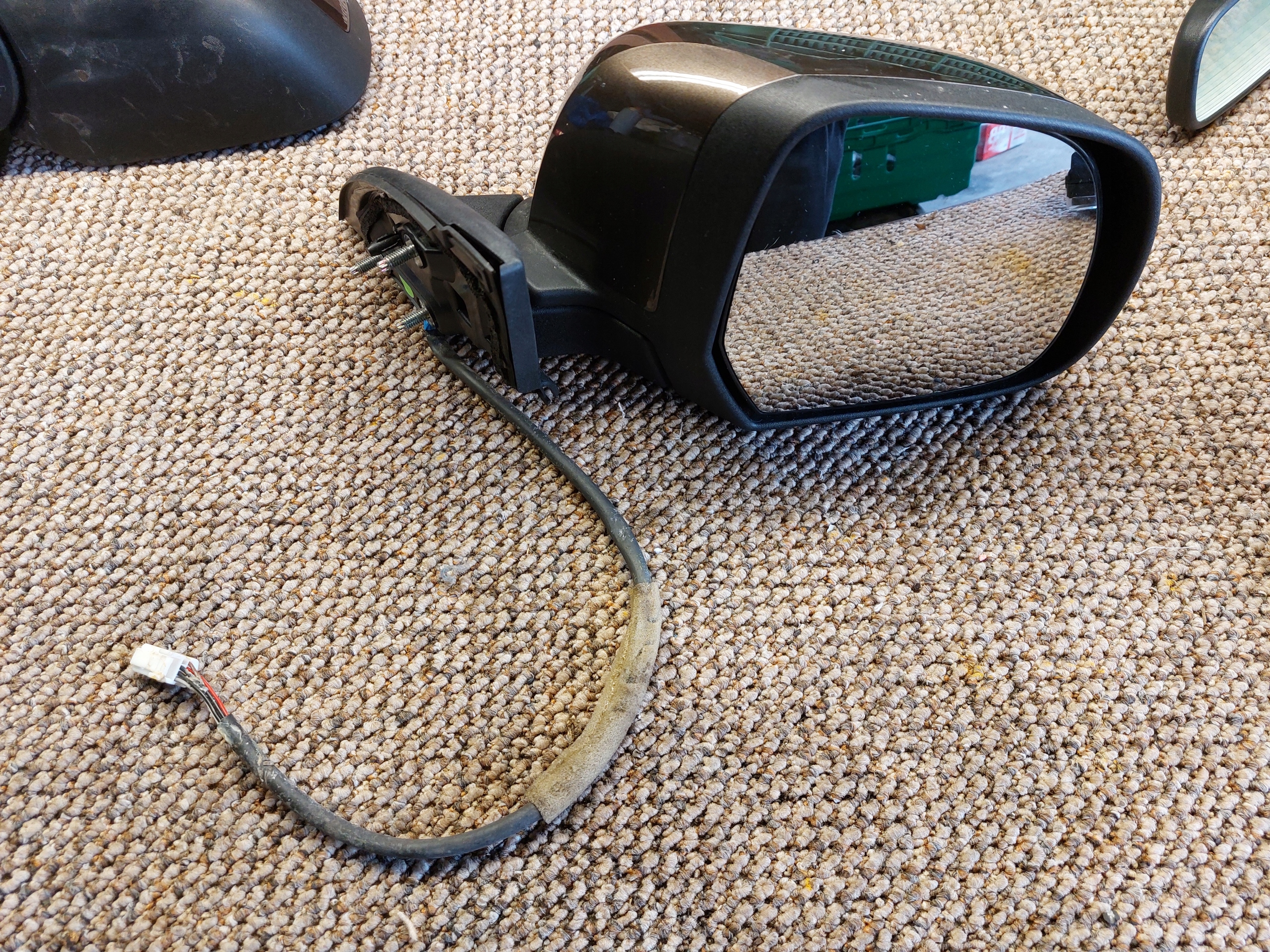 mirror right NISSAN LEAF and 16r 7 PIN GAPG