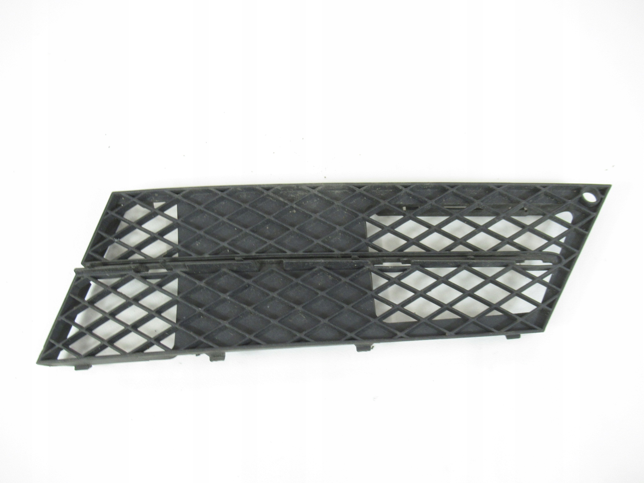 grid of a bumper left BMW e60 e61 LCI