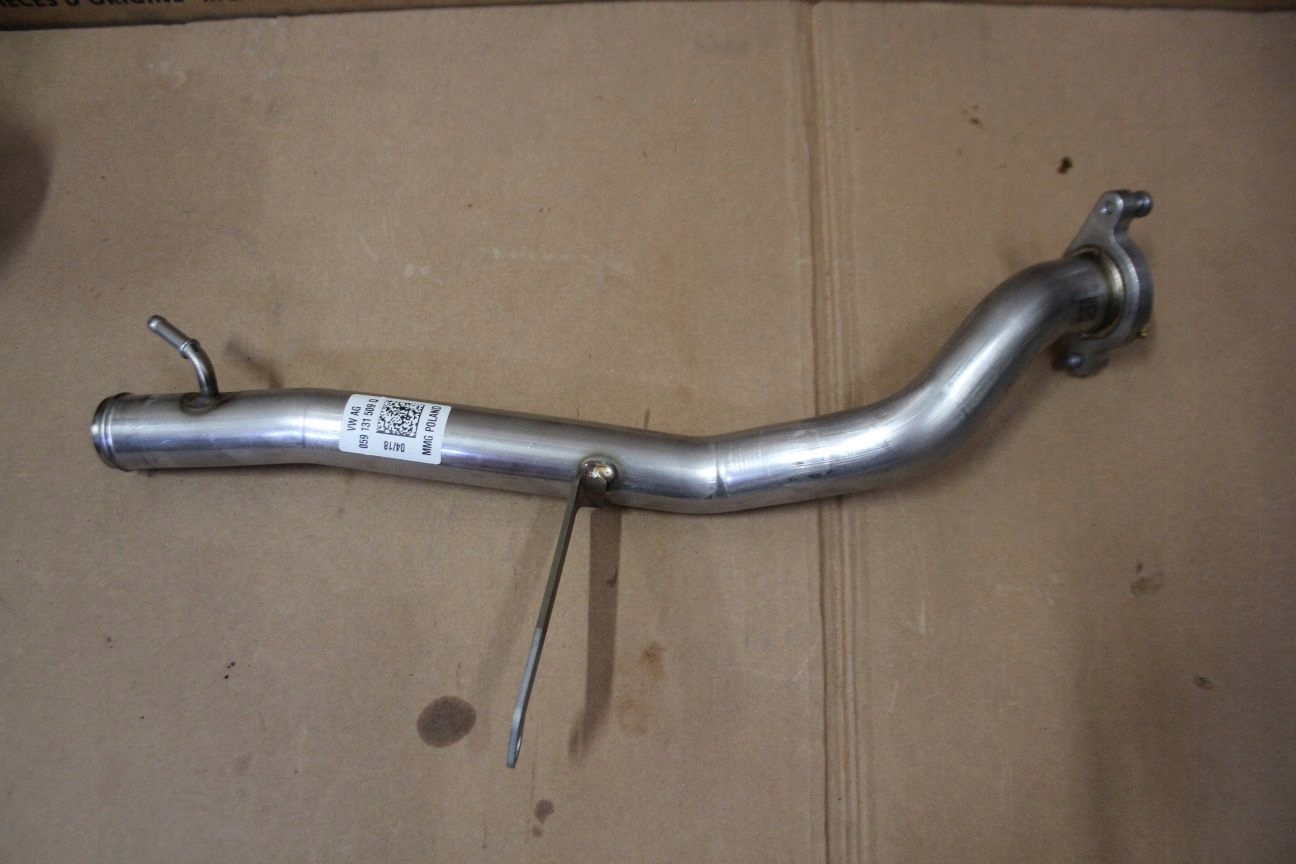 RURKA LACZNIK EGR VW AUDI 3 0 TDI DENA 059131509Q Car type 4x4 SUV