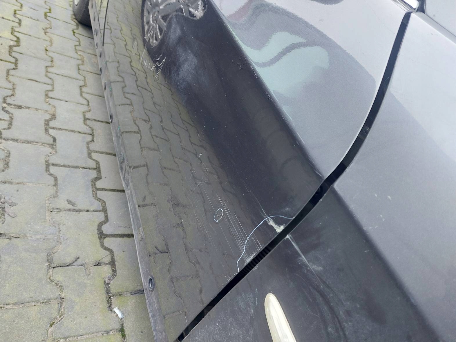 door complete right front BMW E90 320d A22/7 SPARKLING GRAPHITE