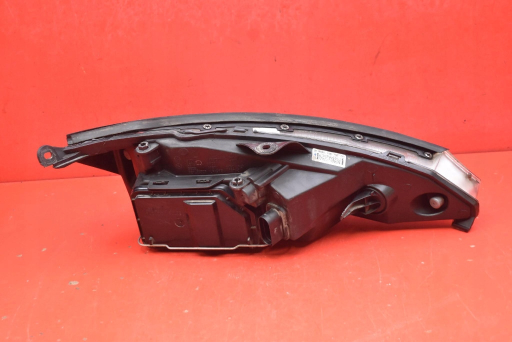REFLEKTOR left light front EU 2M51-13W030-BD FORD FOCUS MK1 LIFT 01-07