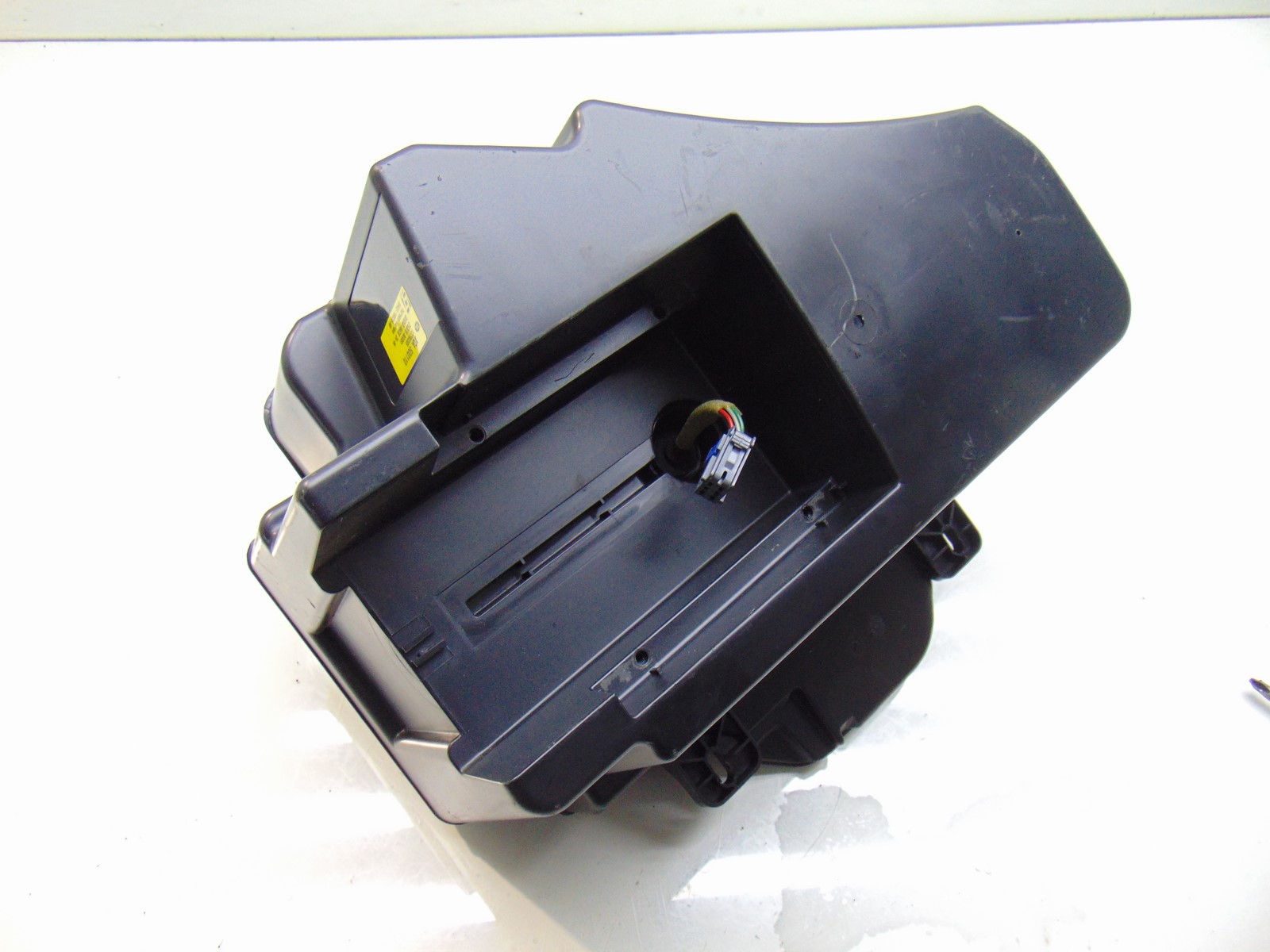 reprák SUBWOOFER RANGE ROVER L322 HARMAN KARDON