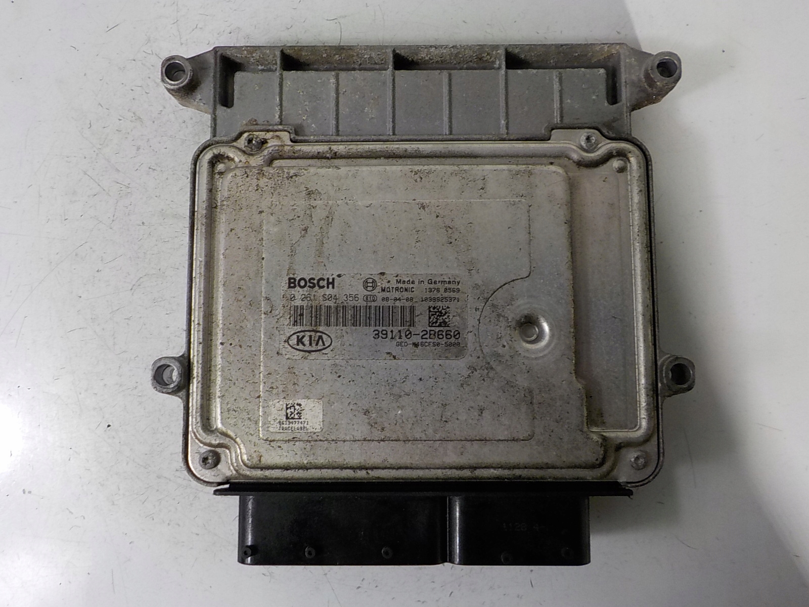 KIA CEED and computer control unit 0261S04356 39110-2B660