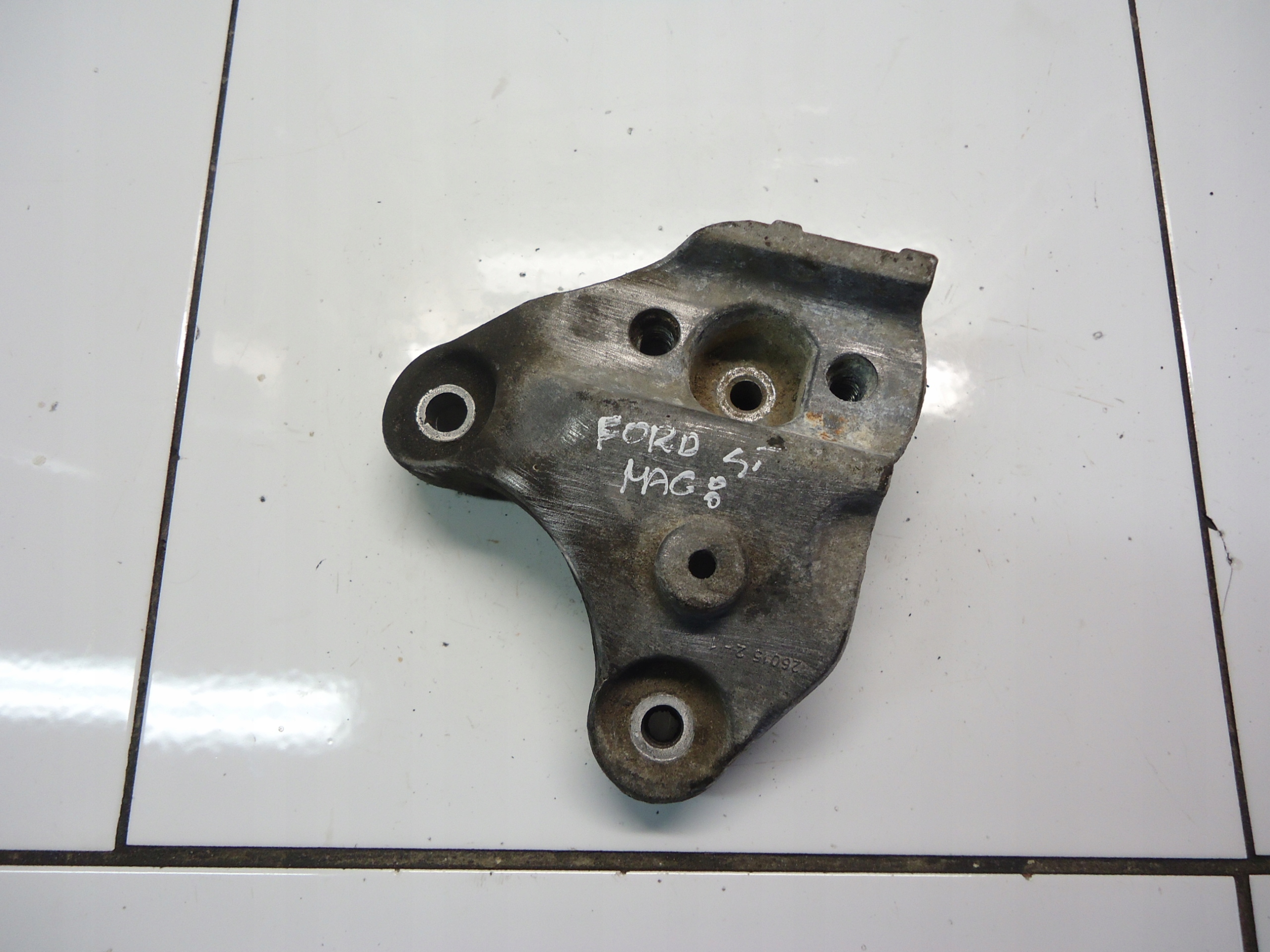 PEUGEOT CITROEN Getriebehalter 326842Q