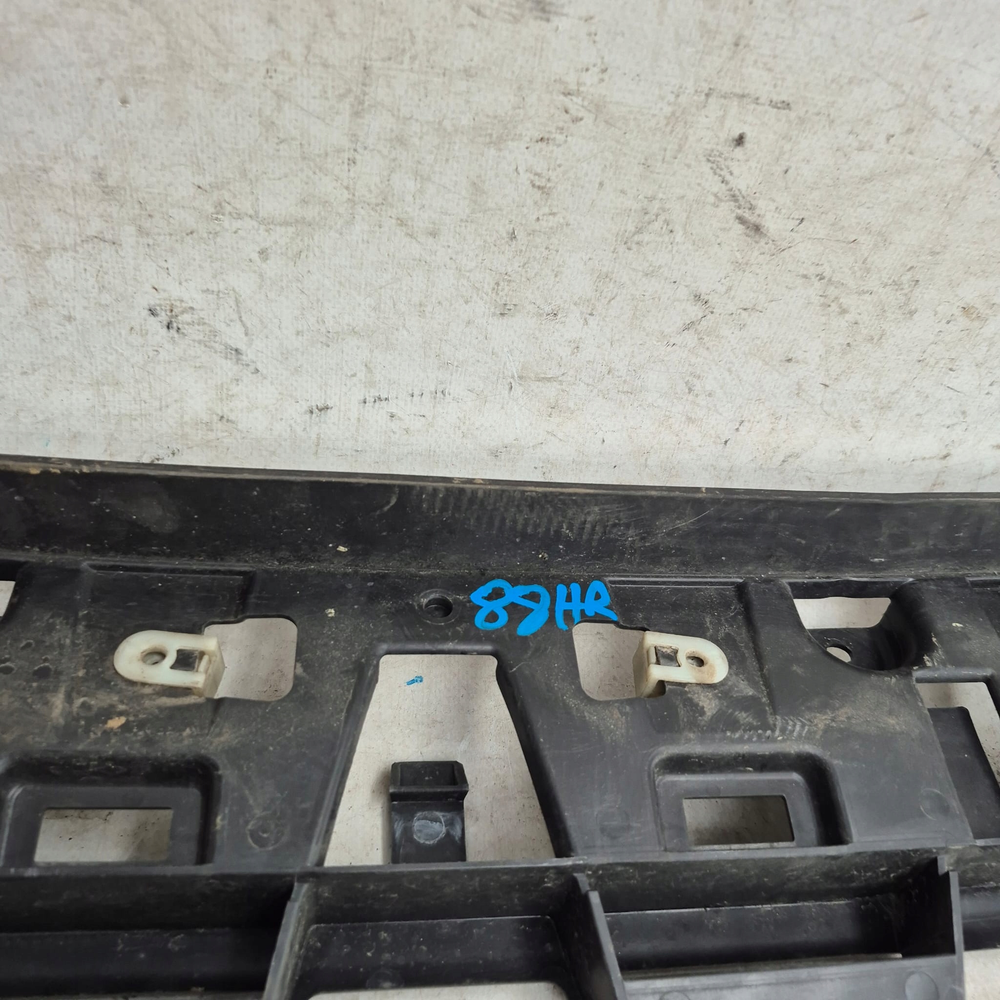 BMW 3 G20 G21 m-packet 18-> support bracket holder of a bumper front