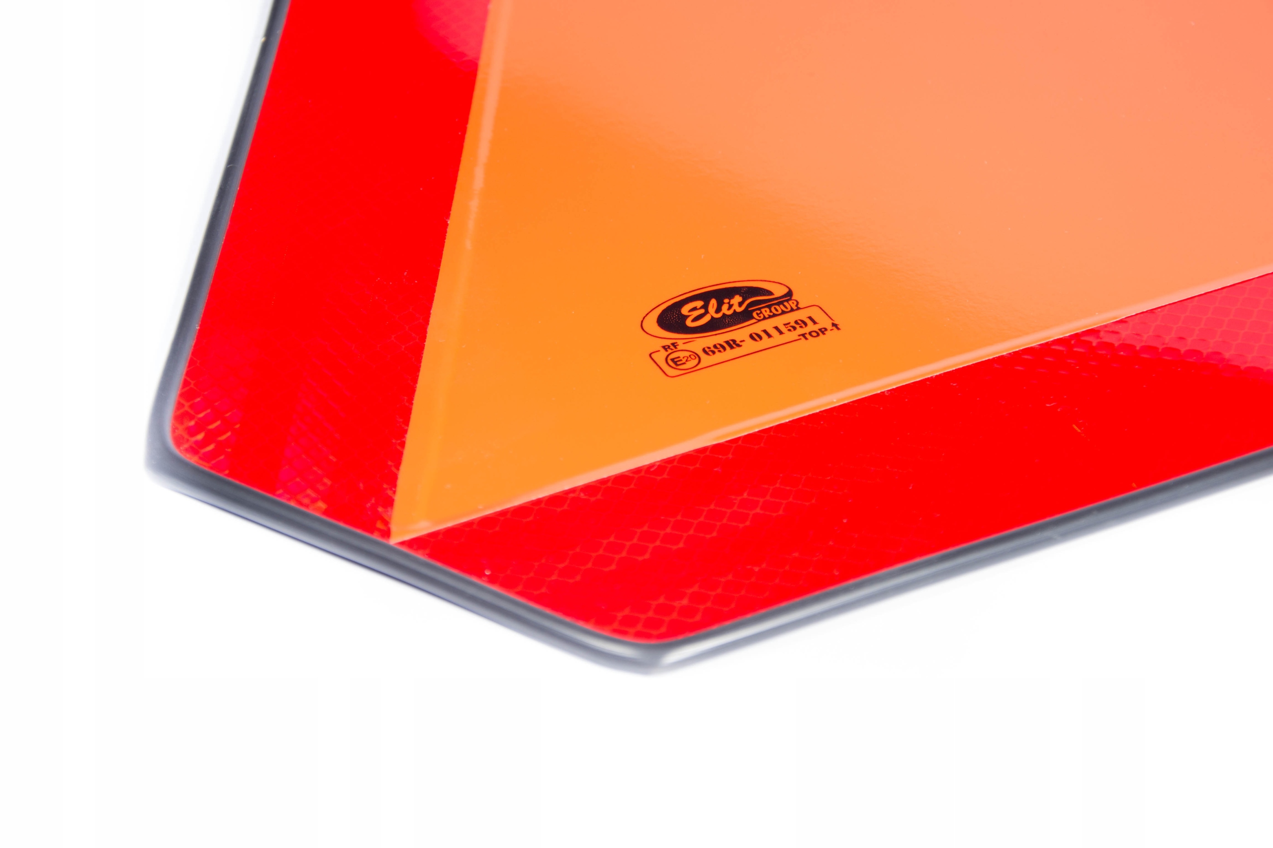 TRÓJKĄT OSTRZEGAWCZY POJAZD WOLNOBIEŻNY POLSKI EAN (GTIN) 5906639349006