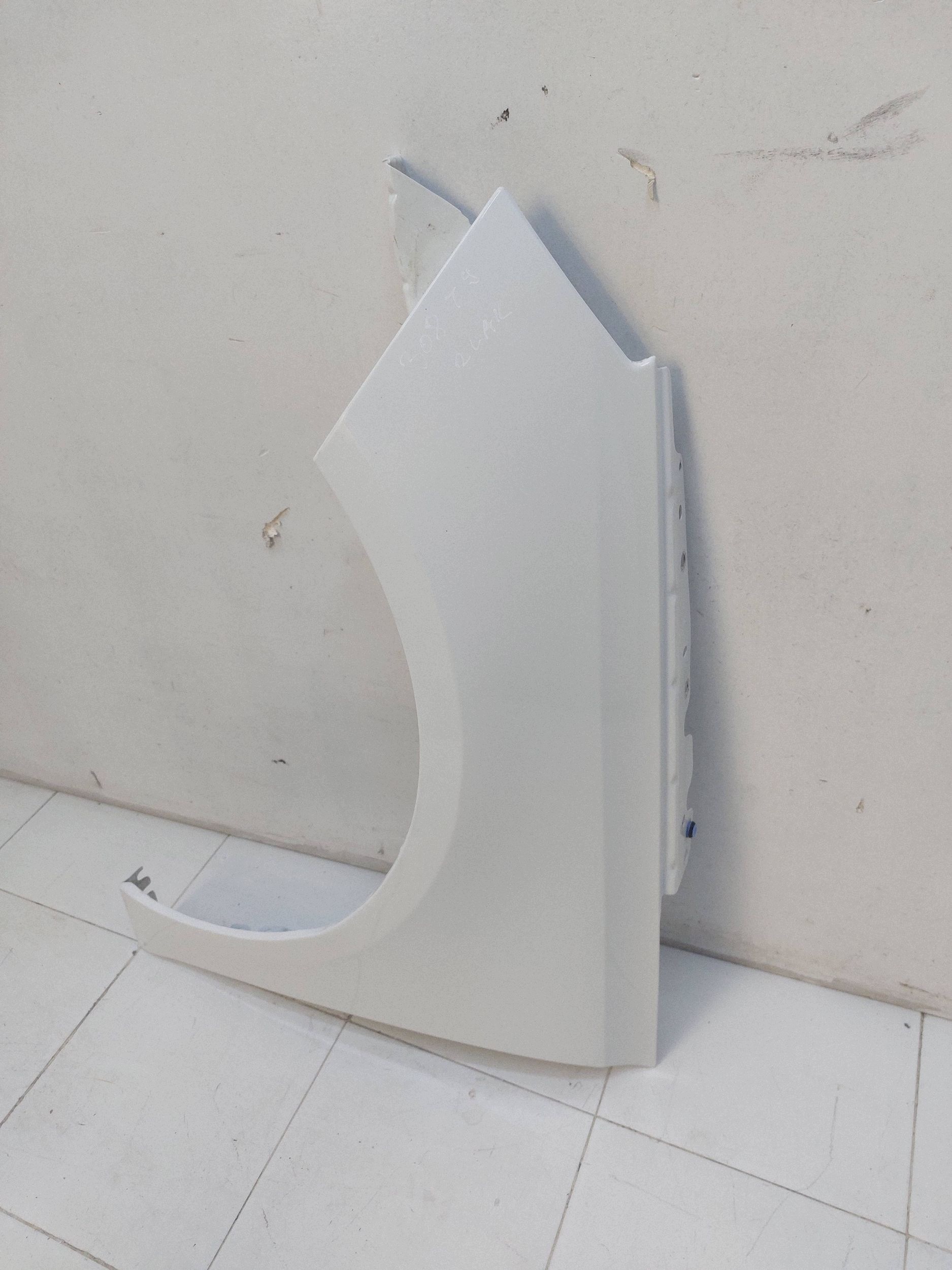 PEUGEOT 308 T9 LIFT fender left front front EWPB