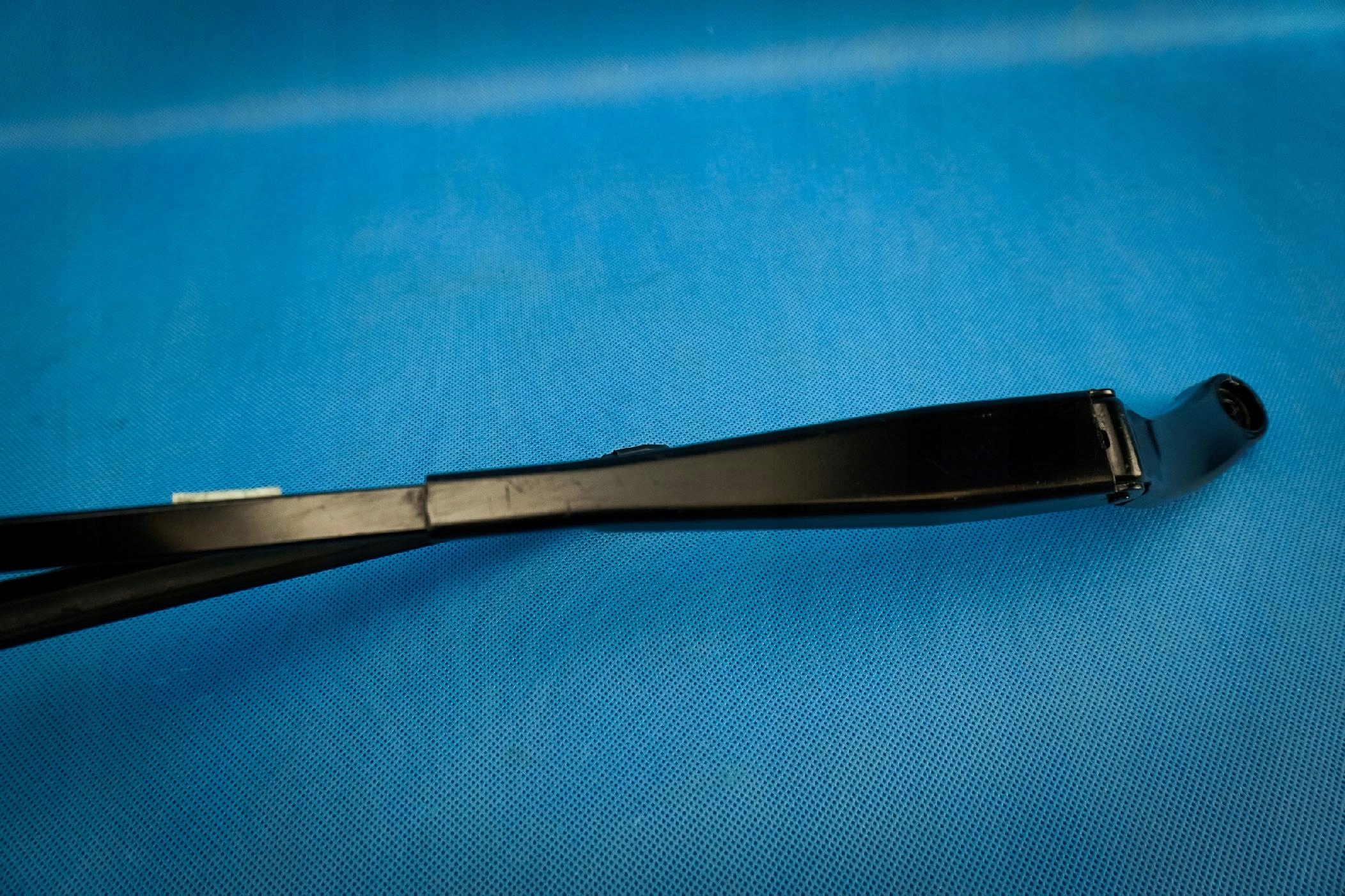 wiper arm pioro Audi A3 S3 8V Cabrio 8V1955407A