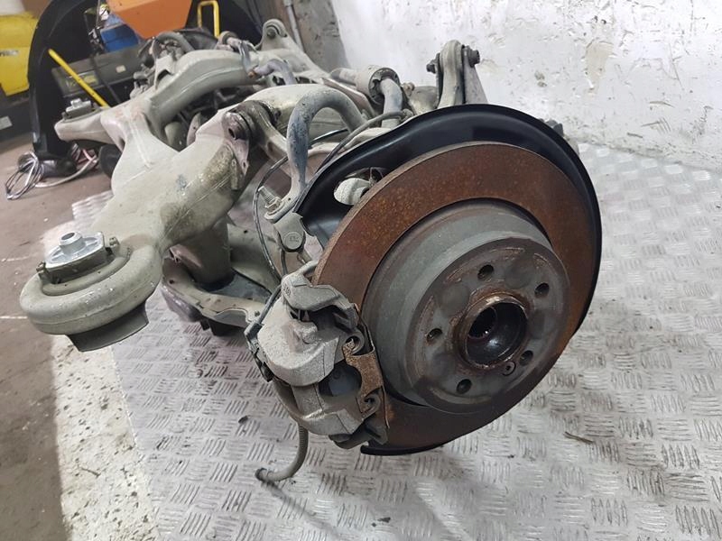 ZAWIESZENIE TYLNE TYŁ MERCEDES W221 S 400 3.5 HYBRYDA Typ samochodu Samochody osobowe