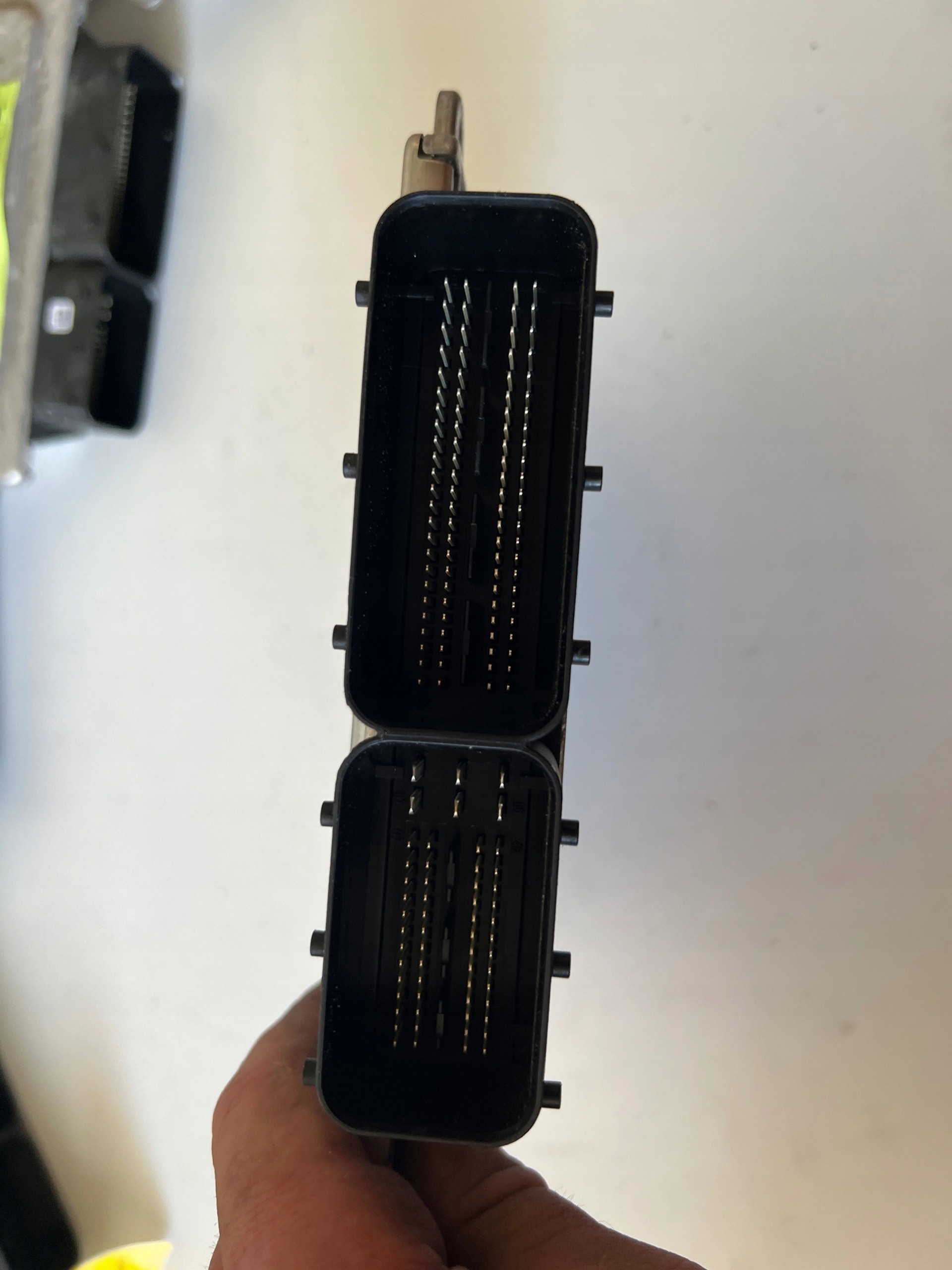 MERCEDES A KLASA 1.3 BEN computer ECU control unit A2829003300 A2829013000