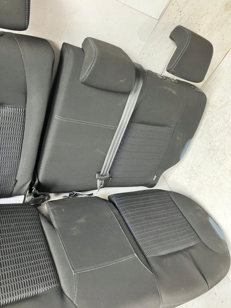 Sitze Gurten PRZEKLADKA VAN PEUGEOT 208