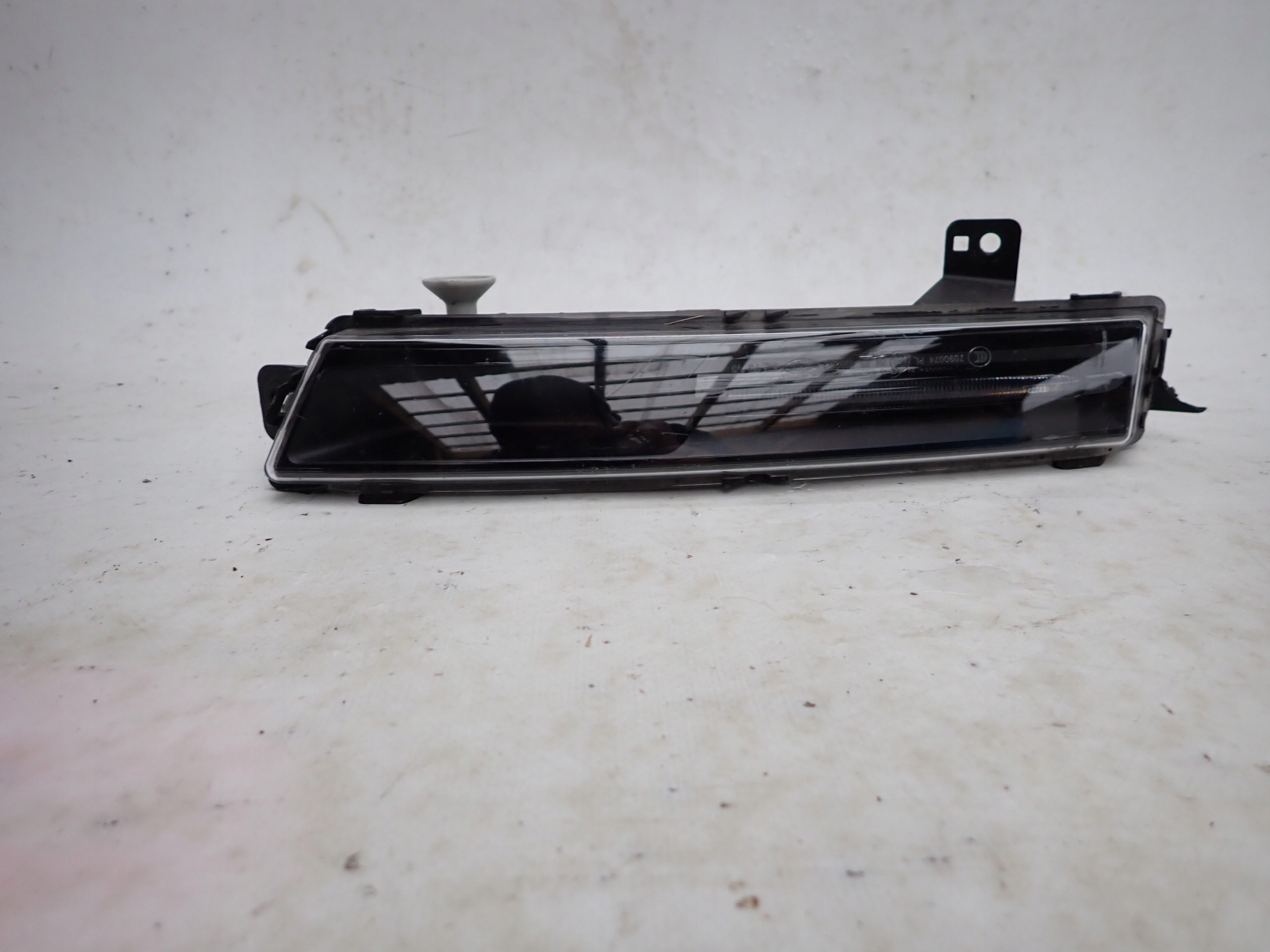 LAND ROVER RANGE ROVER L560 Nebelscheinwerfer rechts LED