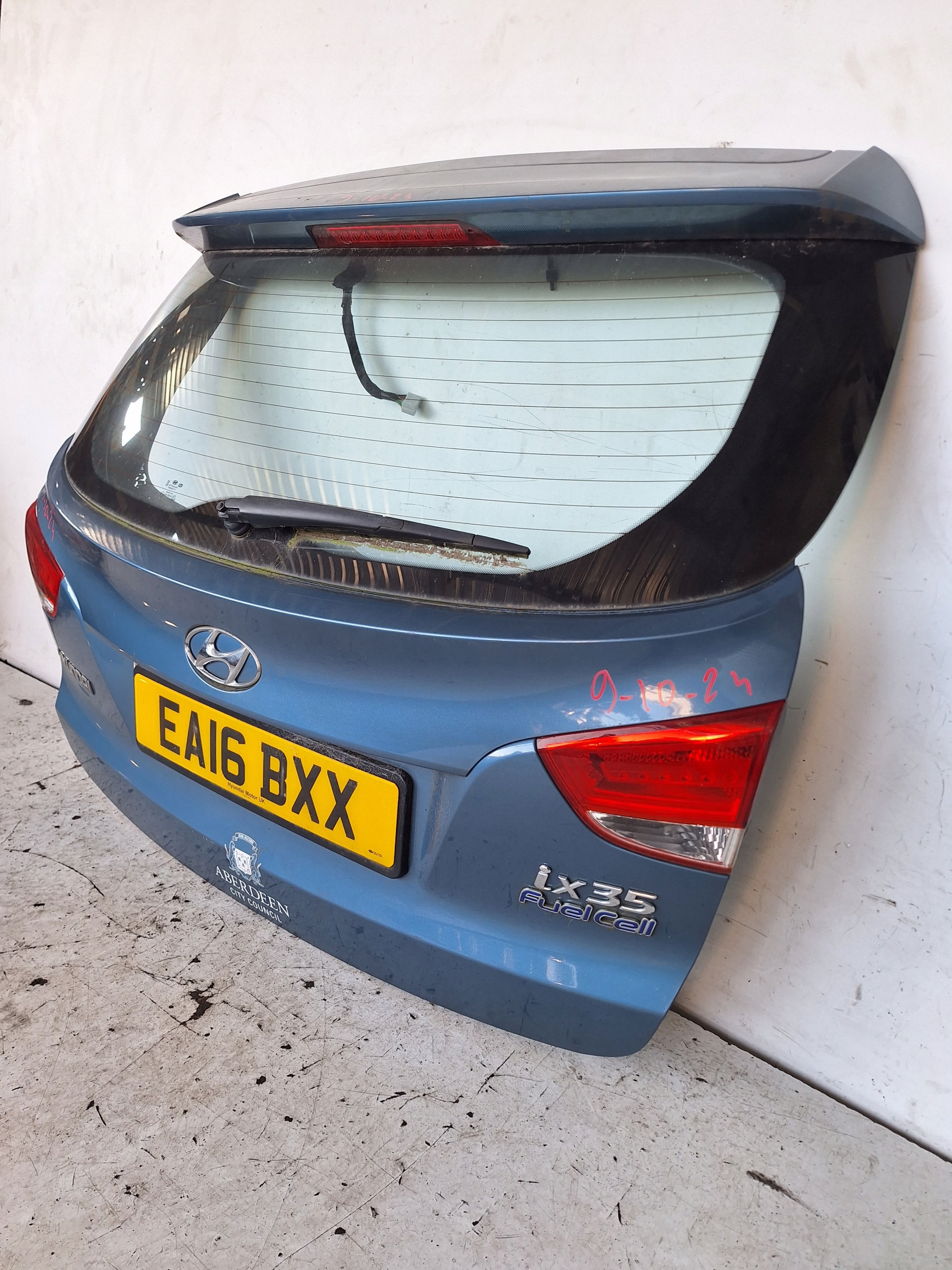 HYUNDAI IX35 09-15 boot door V5U