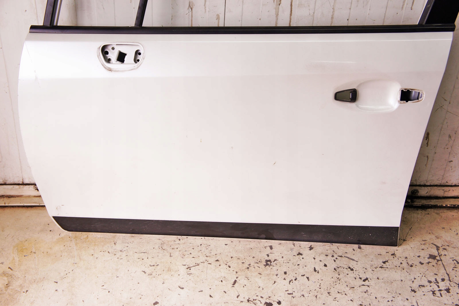 LS072 Subaru XV I Drzwi Lewy Przód 37J Strona zabudowy przód - lewa