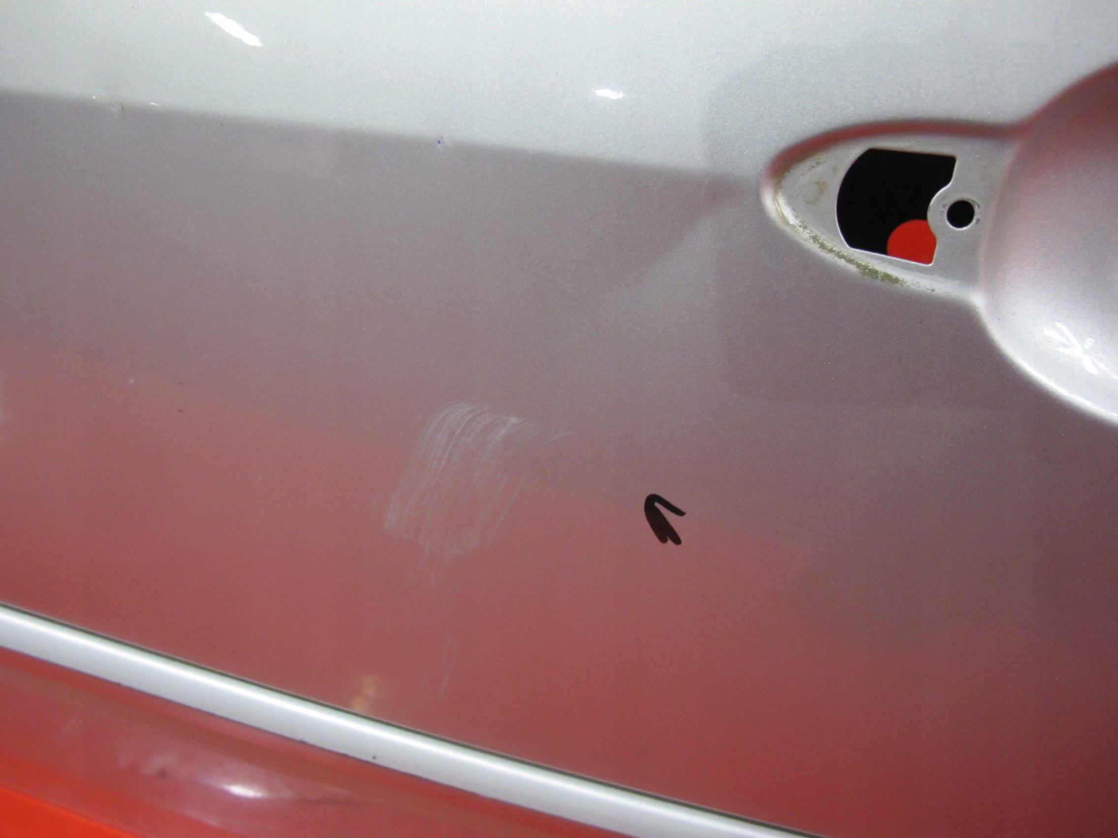 RENAULT LAGUNA III HB LIFT door left front TED69