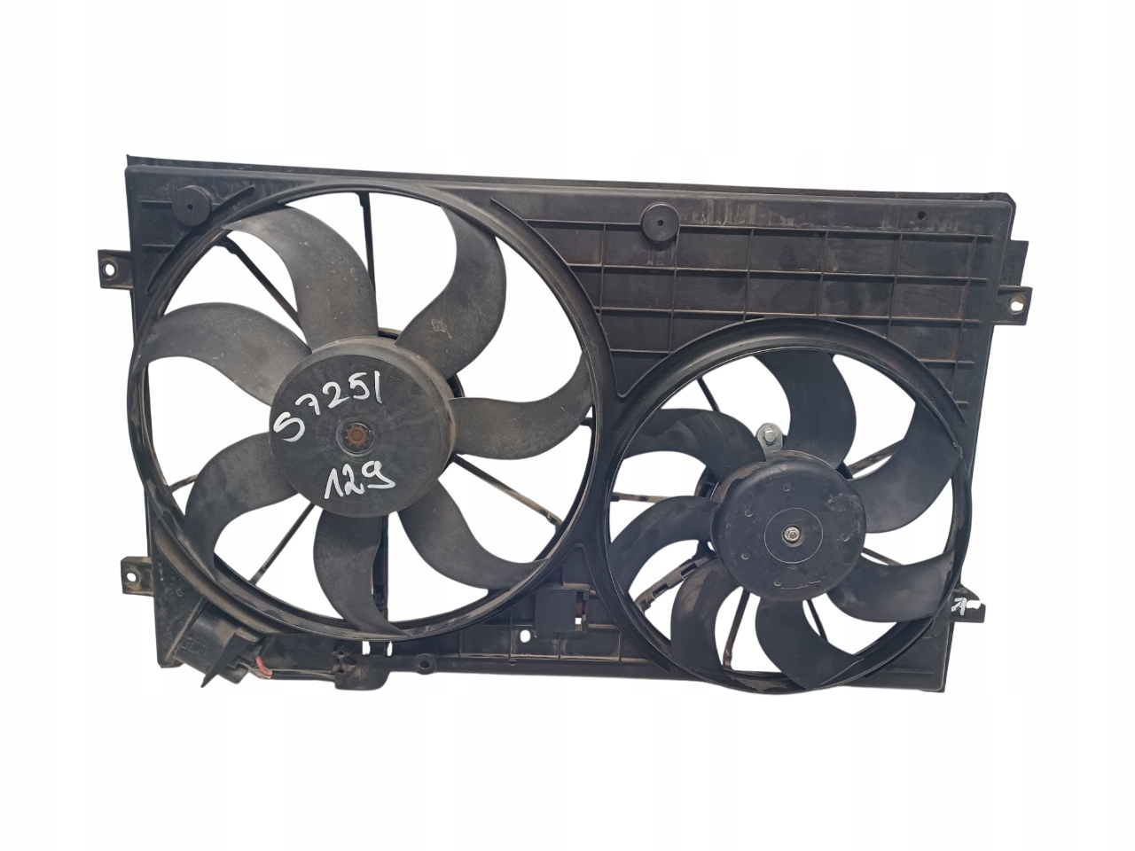 VW AUDI SEAT SKODA - WENTYLATOR CHŁODNICY 1K0121207T