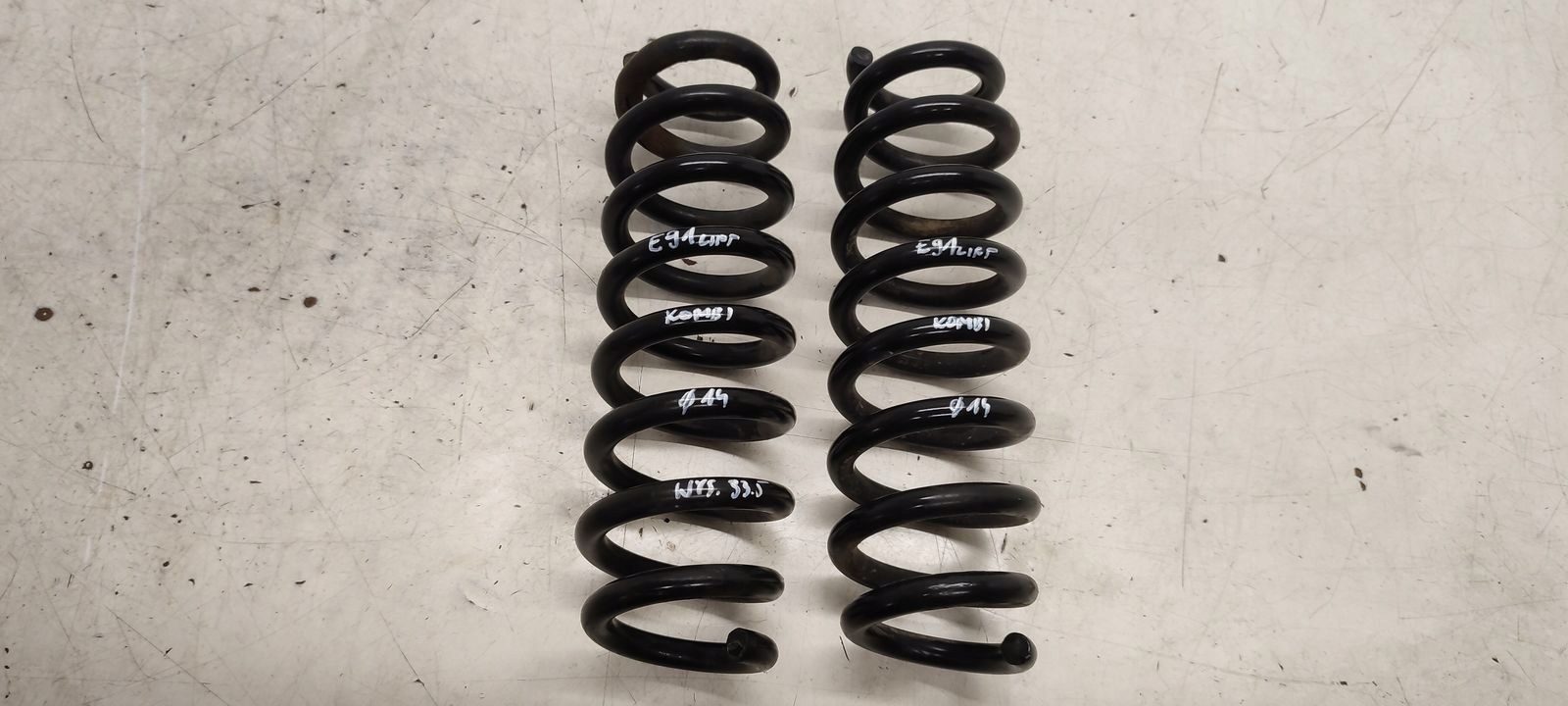 spring rear part rear BMW E91 LIFT 2,0D