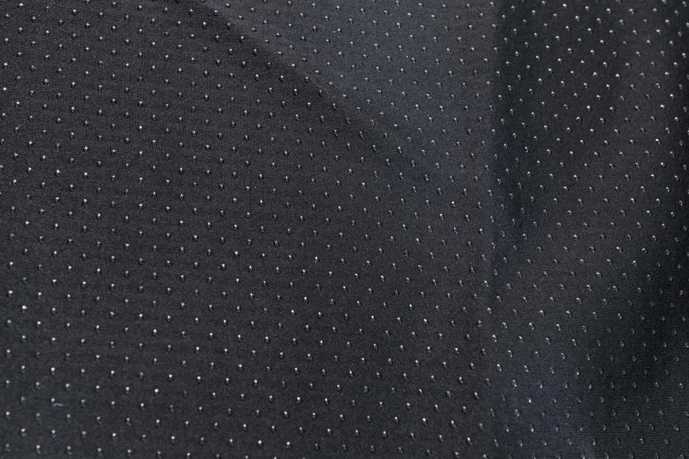 Levně Ochranná podložka do auta z plast, velikost L, značka Trixie, černá, 0 cm x