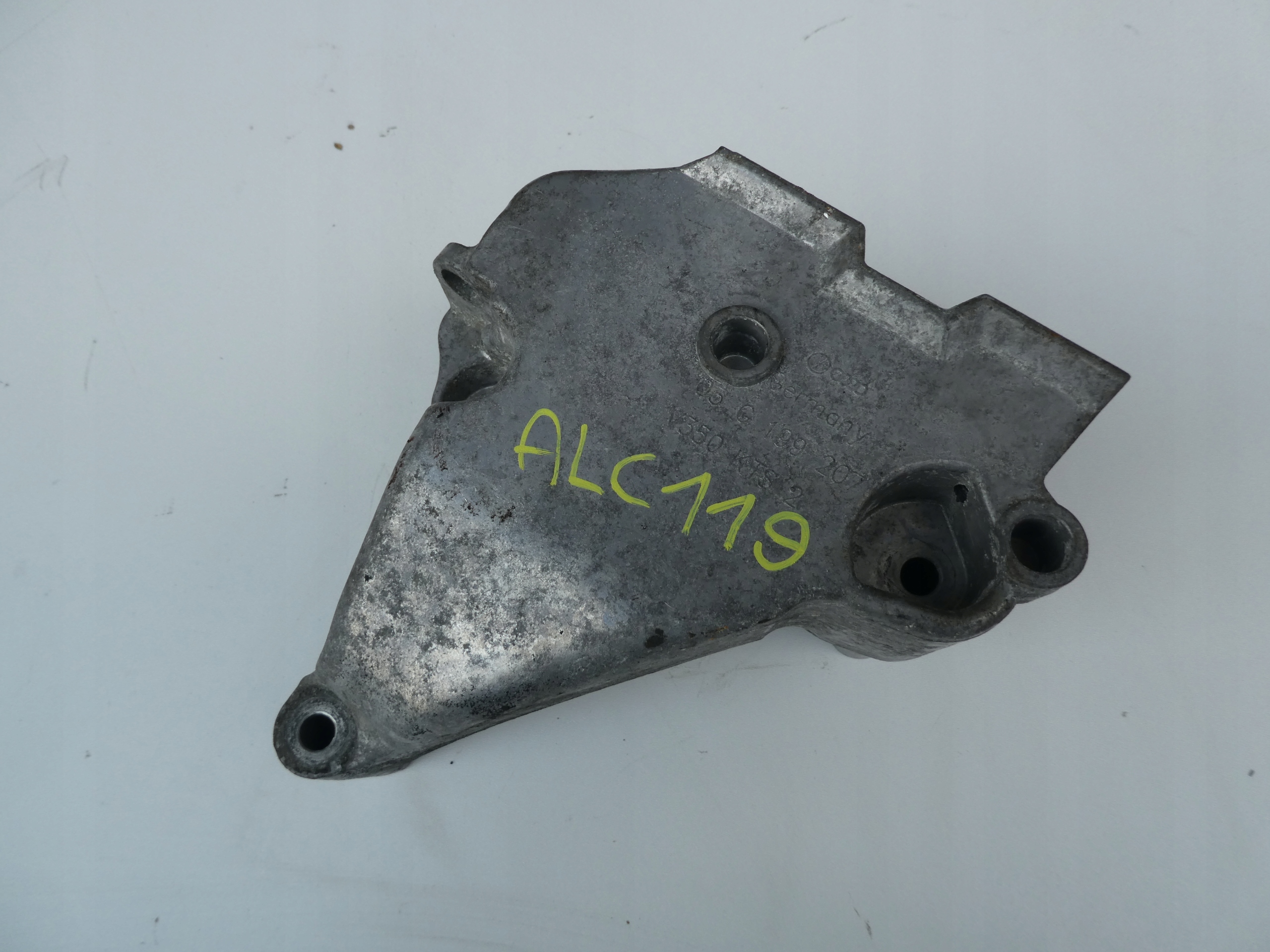 holder engine mount VW AUDI SKODA 03G199207