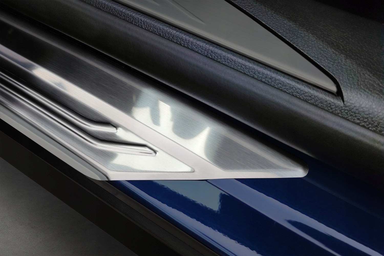 LEXUS RX V AL3 2022- NAKŁADKI LISTWY PROGOWE PROGI EAN (GTIN) 5901250230504