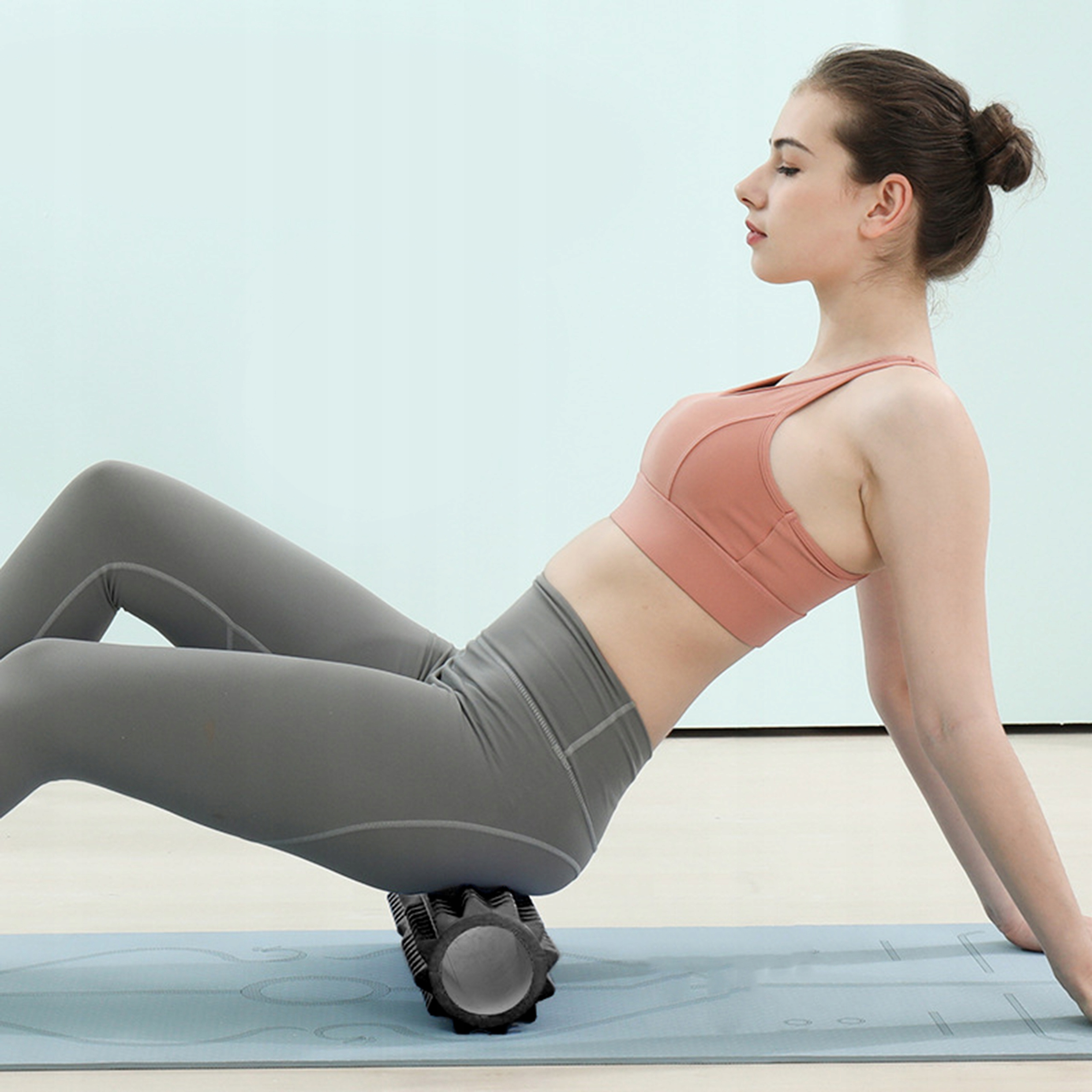 DUŻY ROLLER DO MASAŻU ĆWICZEŃ WAŁEK MASAŻER 45cm Twardość twarde