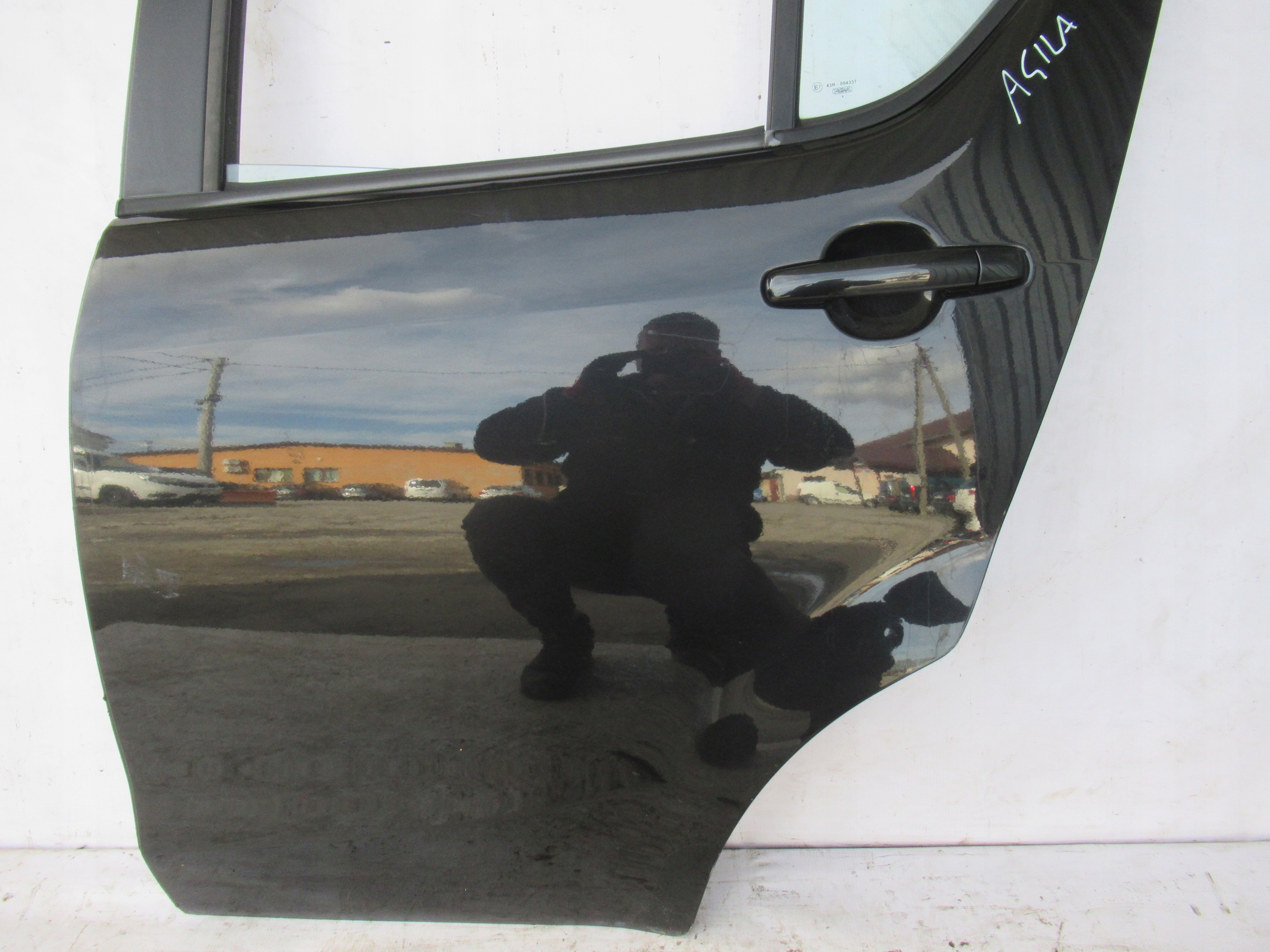 door rear part rear. left AGILA B SPLASH 08
