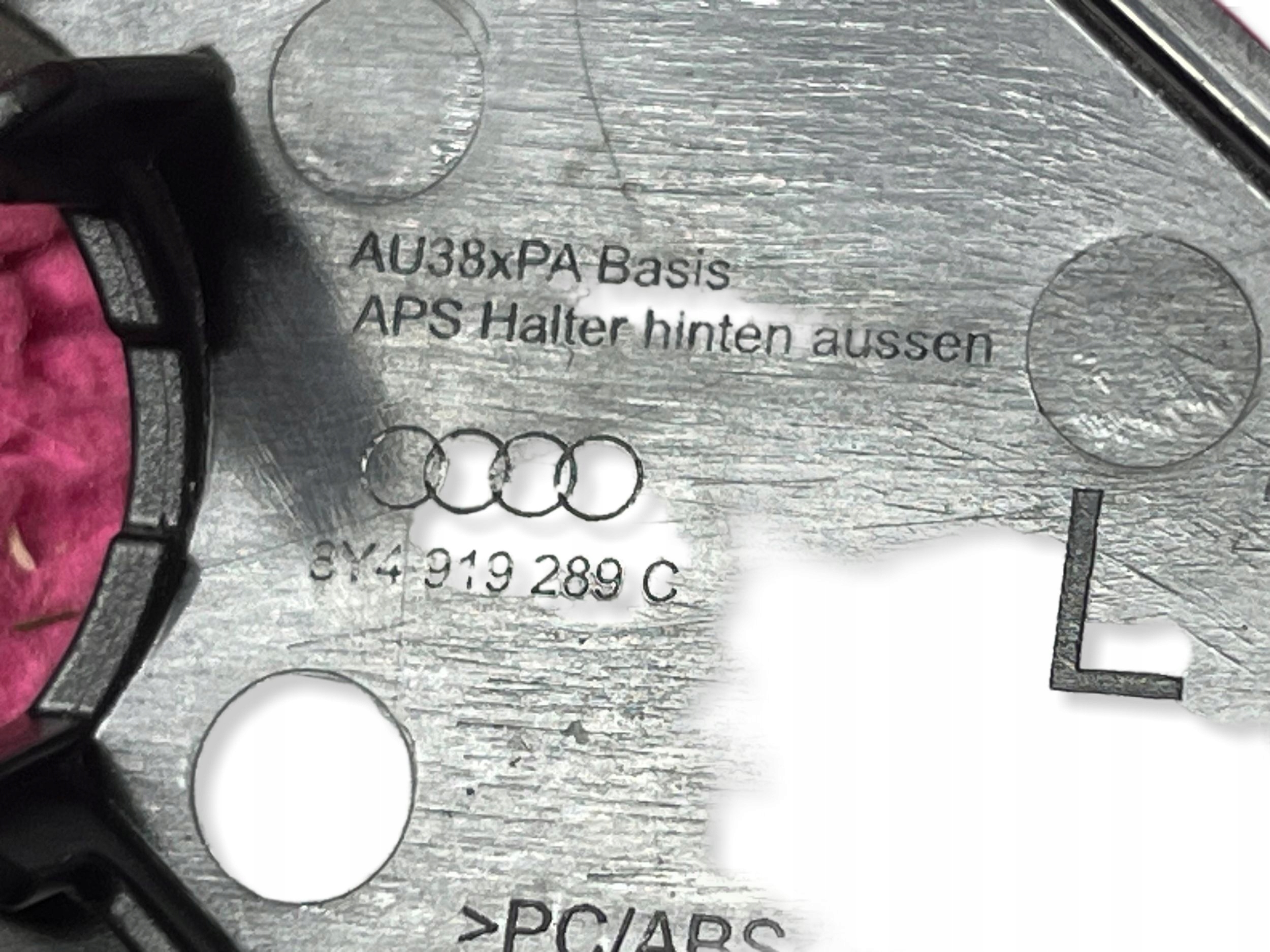úchyt senzoru PDC předek Audi A3 8Y 8Y4919289C originál!!