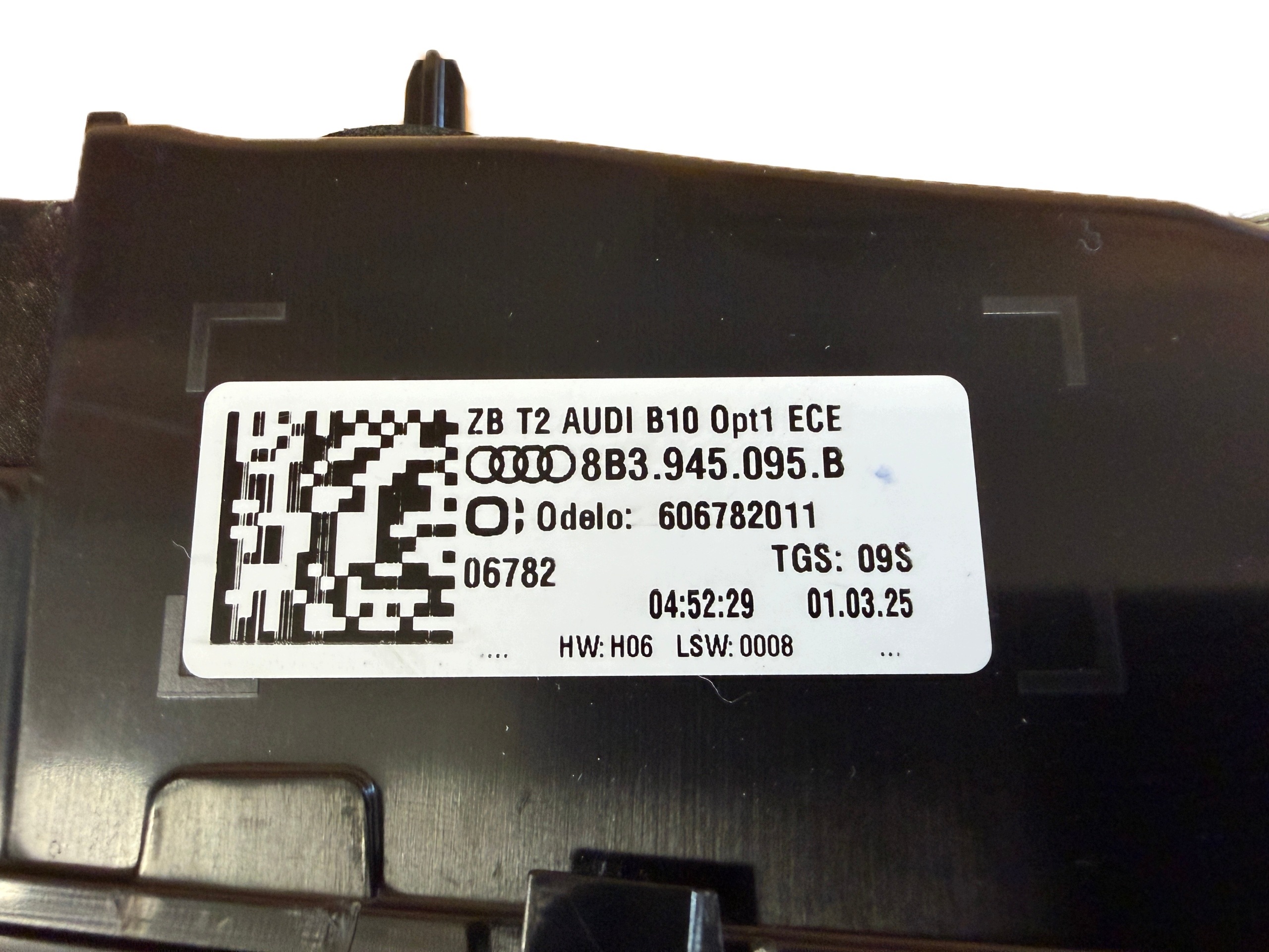 AUDI A5 B10 light rear part ANIMACJA DYNAMICZNA LED 8B3945095B