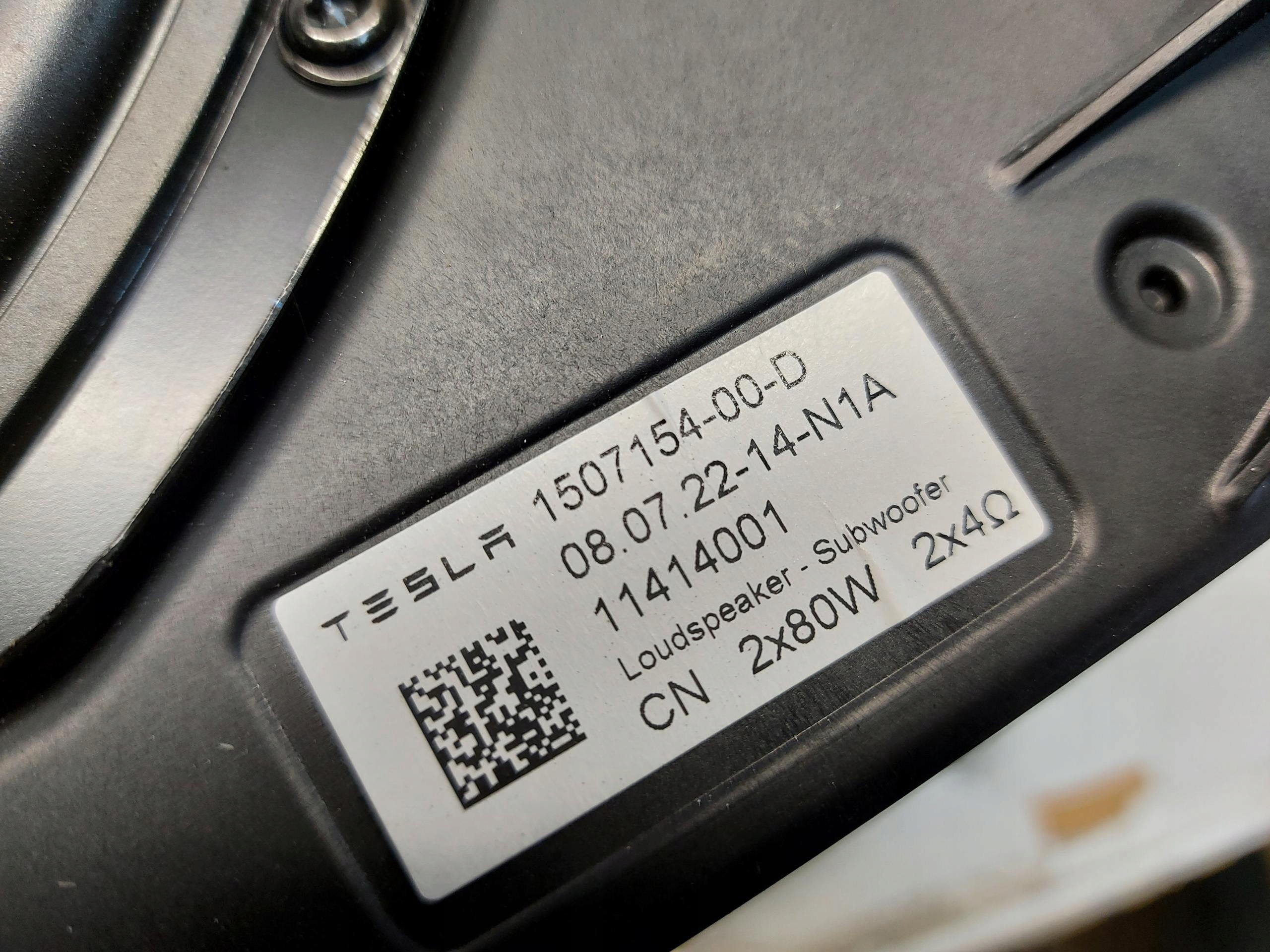 TESLA MODEL Y 2022r, speaker SUBWOOFER 1507154-00-D