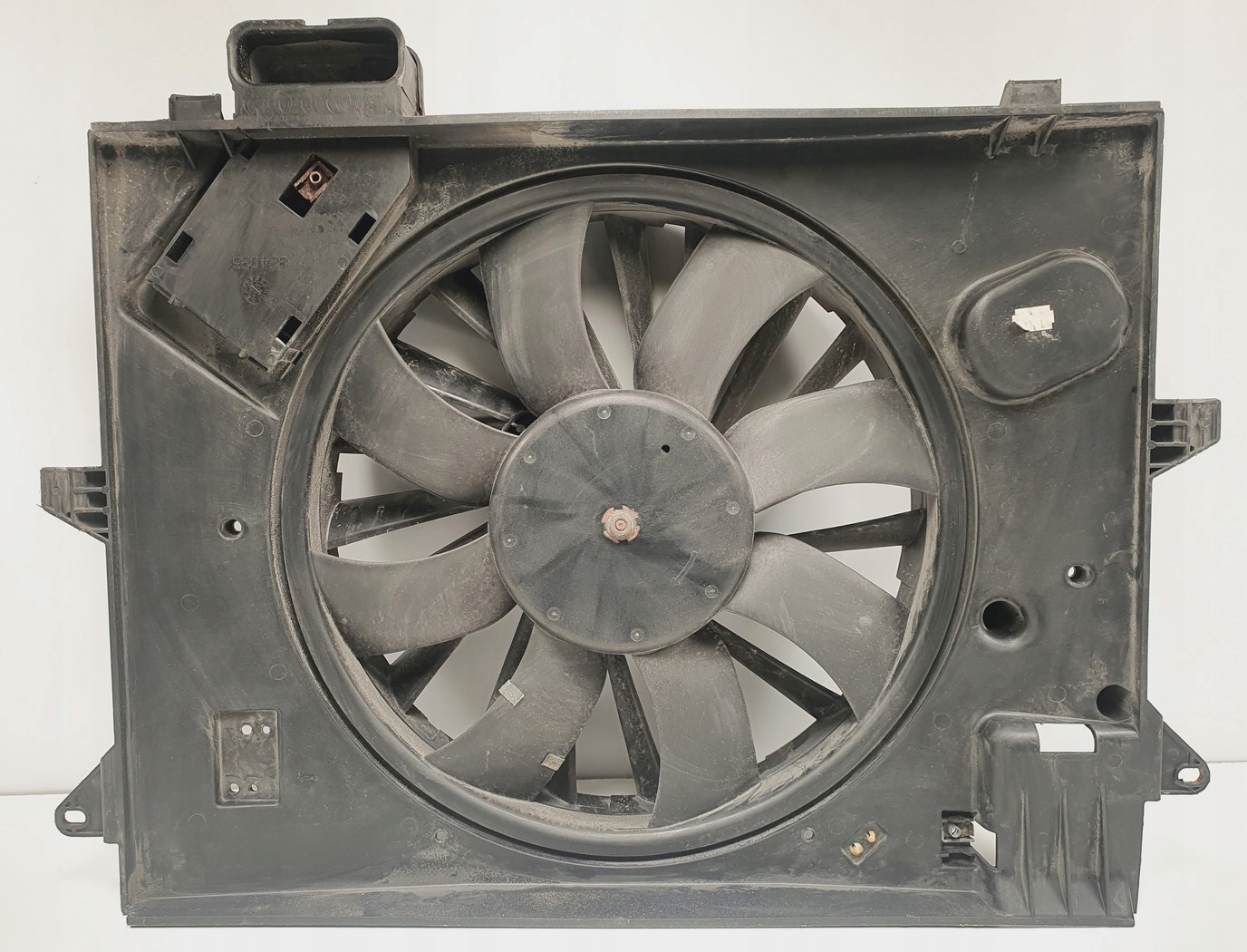 WENTYLATOR CHŁODNICY JAGUAR S-TYPE 3.0 V6