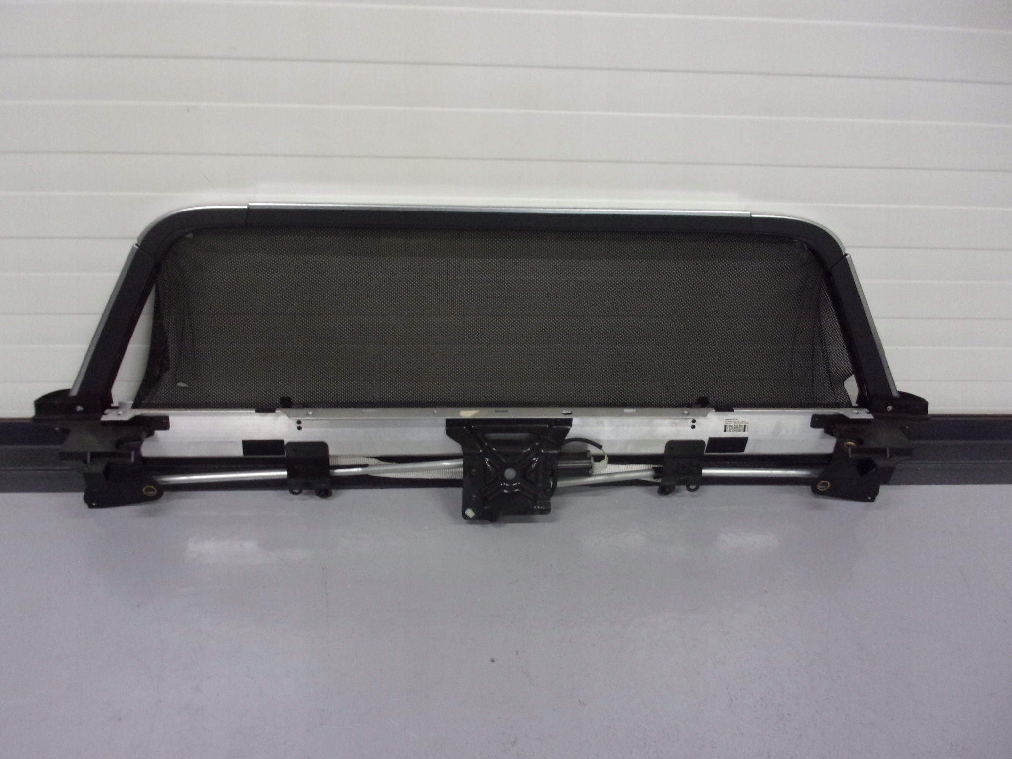 R231 СЛ 500 ВІТРЯНКА ТАМБУР A2318600174