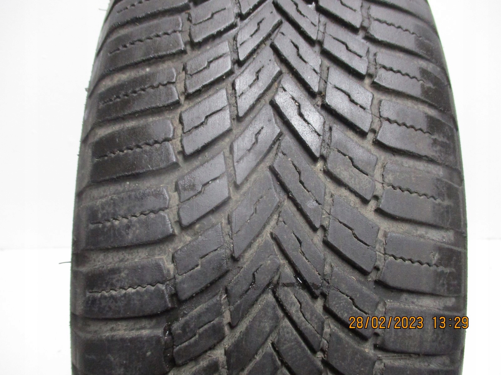 wheels discs tyres metal VW GOLF V 1K0 R15 6 4 mm