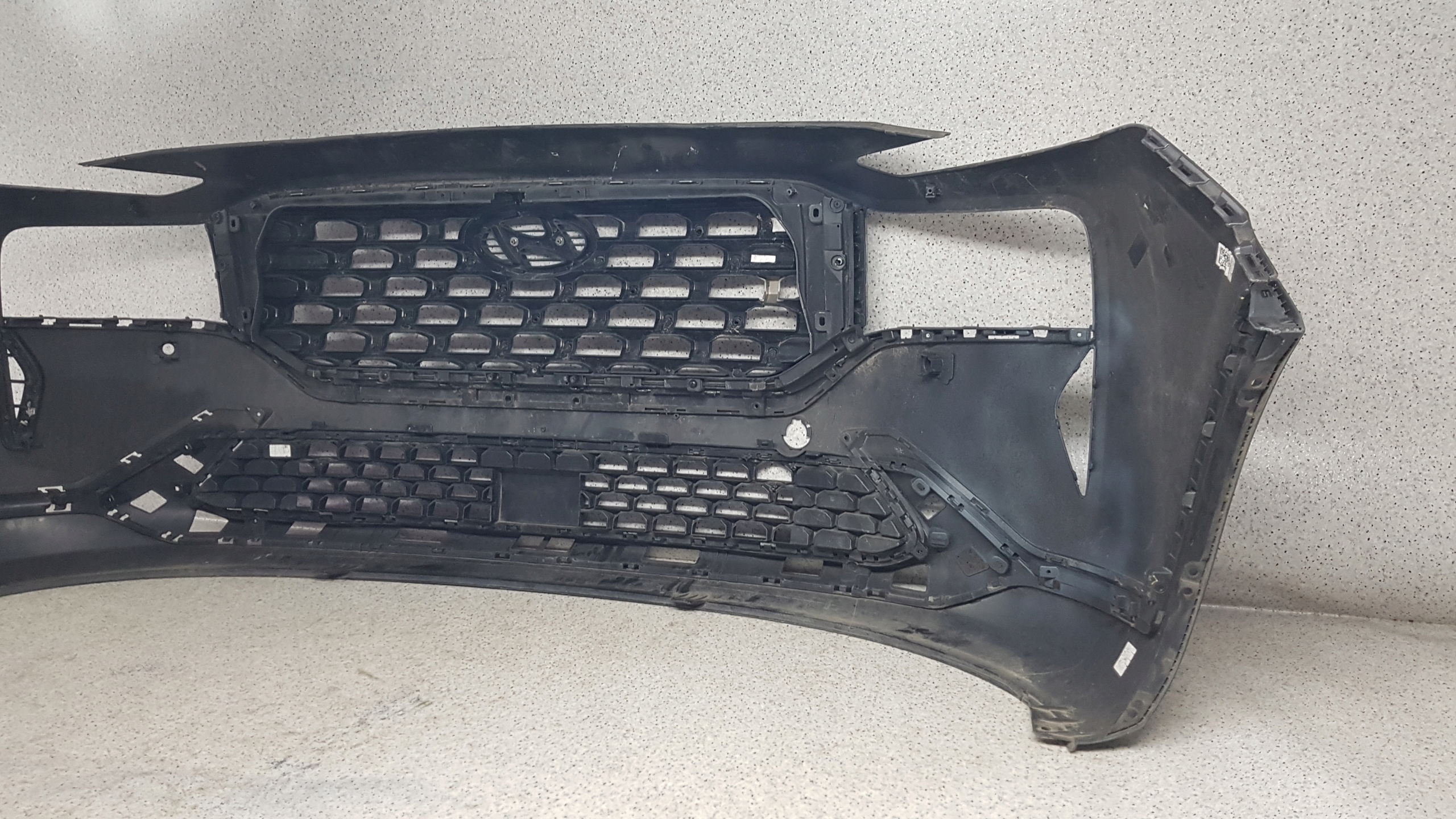 HYUNDAI SANTA FE SANTAFE 4 IV 2019 - bumper front 2290