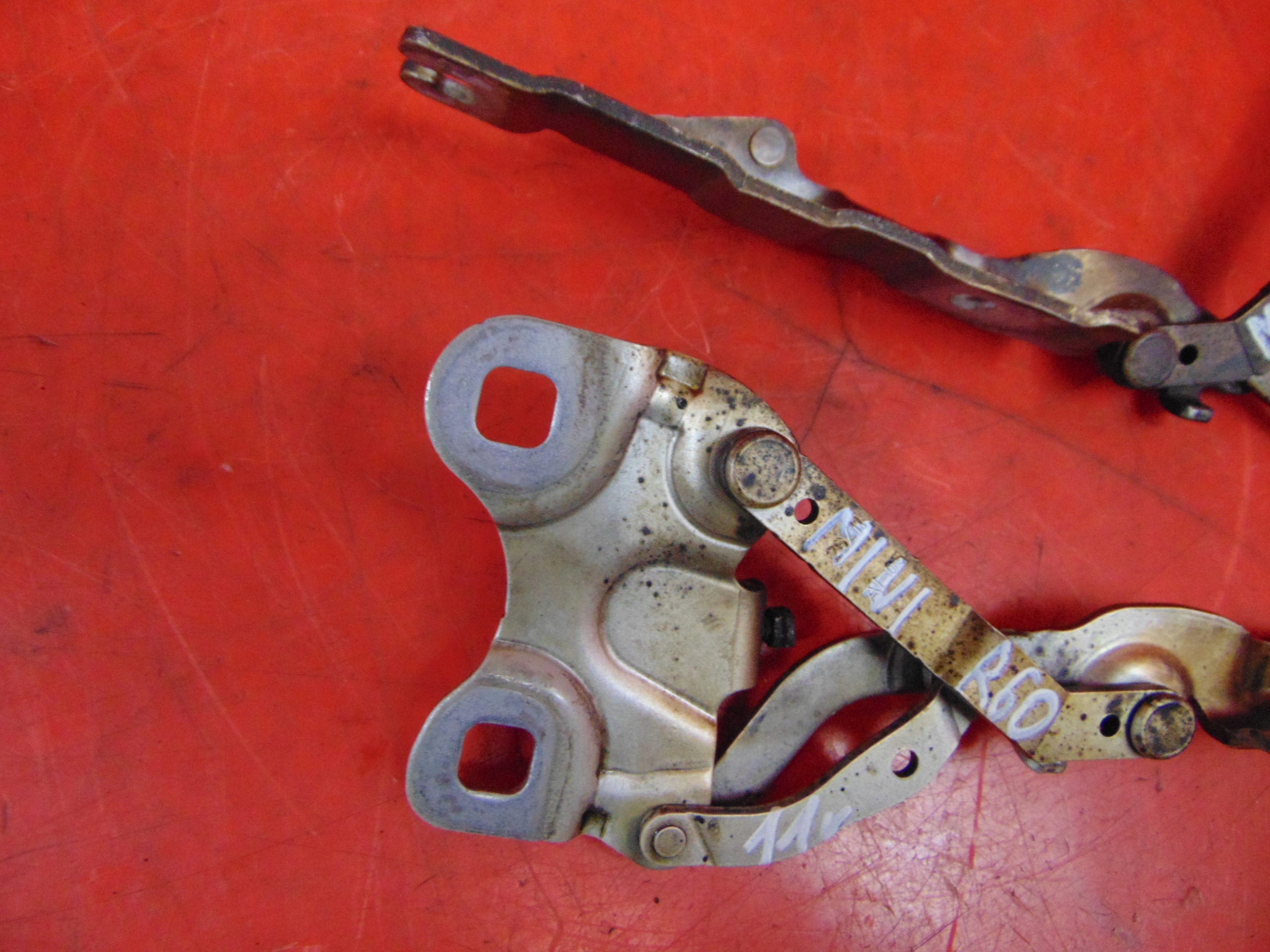 MINI Countryman R60 bonnet hinges right left KPL