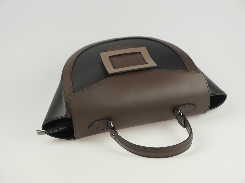 VERA PELLE ITALY Elegancka torebka modny kuferek Kod producenta Vera Pelle Italy