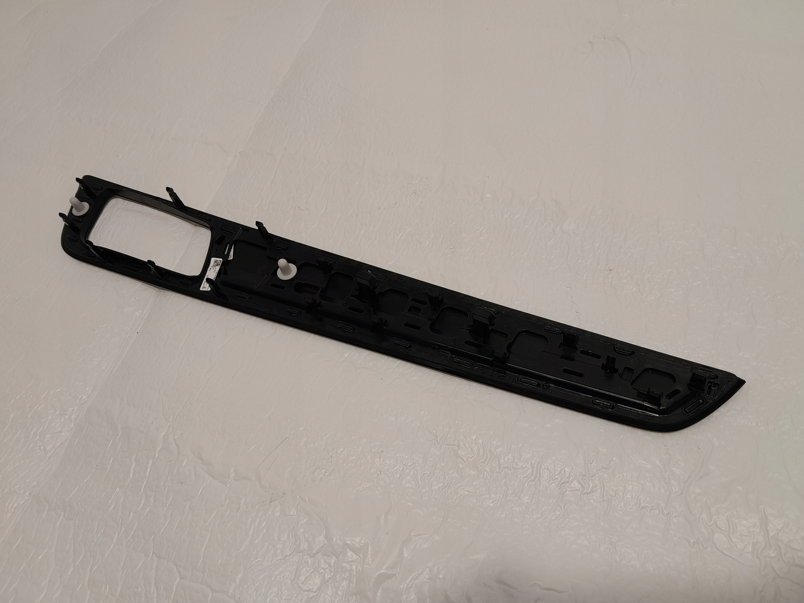 PORSCHE CAYENNE 9Y moulding DEKOR door left 9Y0867101