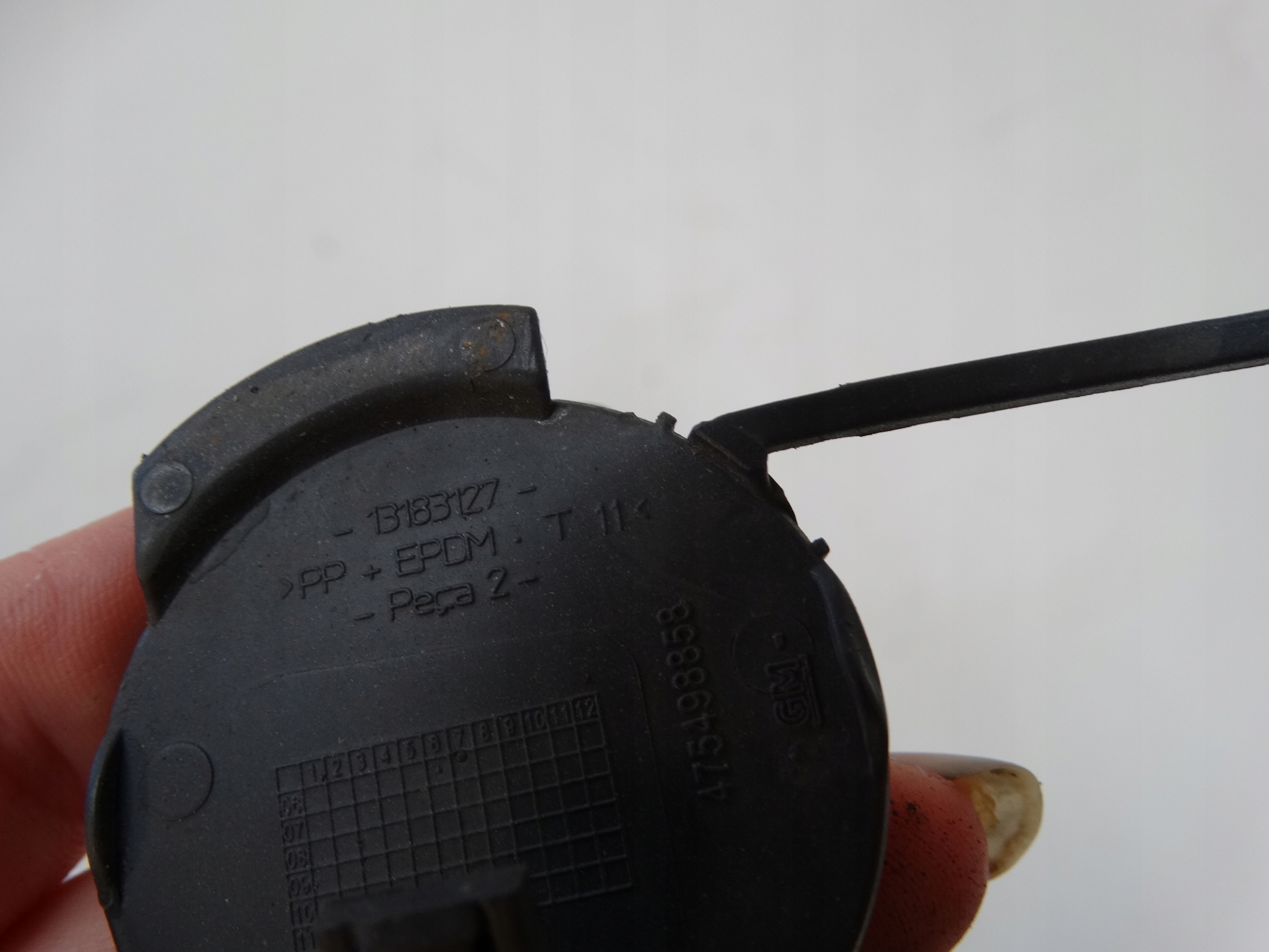 Abschleppöse heck OPEL CORSA D 13183127 475498858
