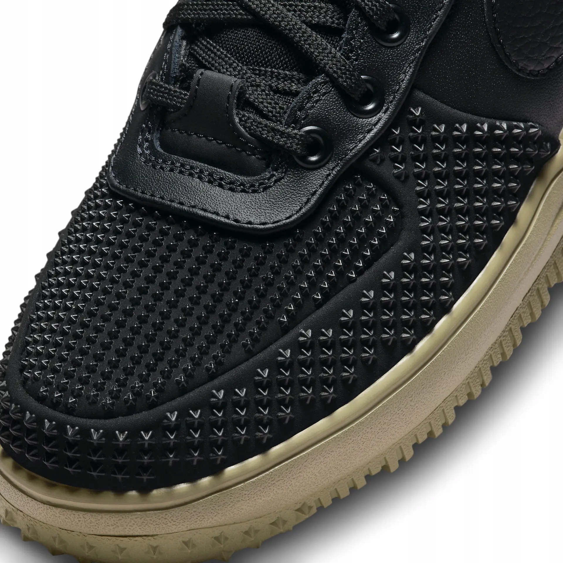 Buty lifestyle Nike Air Force 1 Mid skórzane obuwie na co dzień r. 38,5
