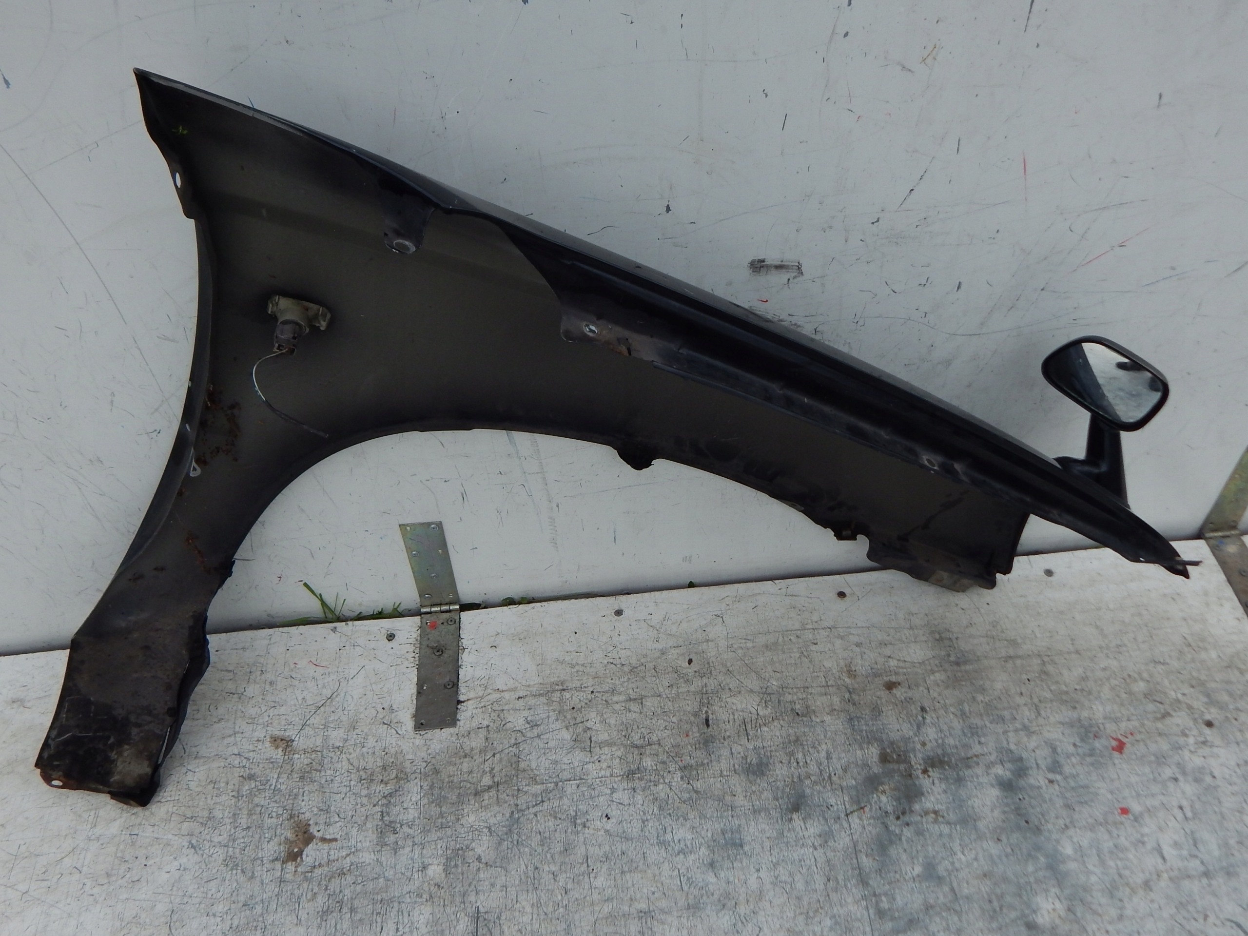 Toyota Highlander Kluger fender left front przo