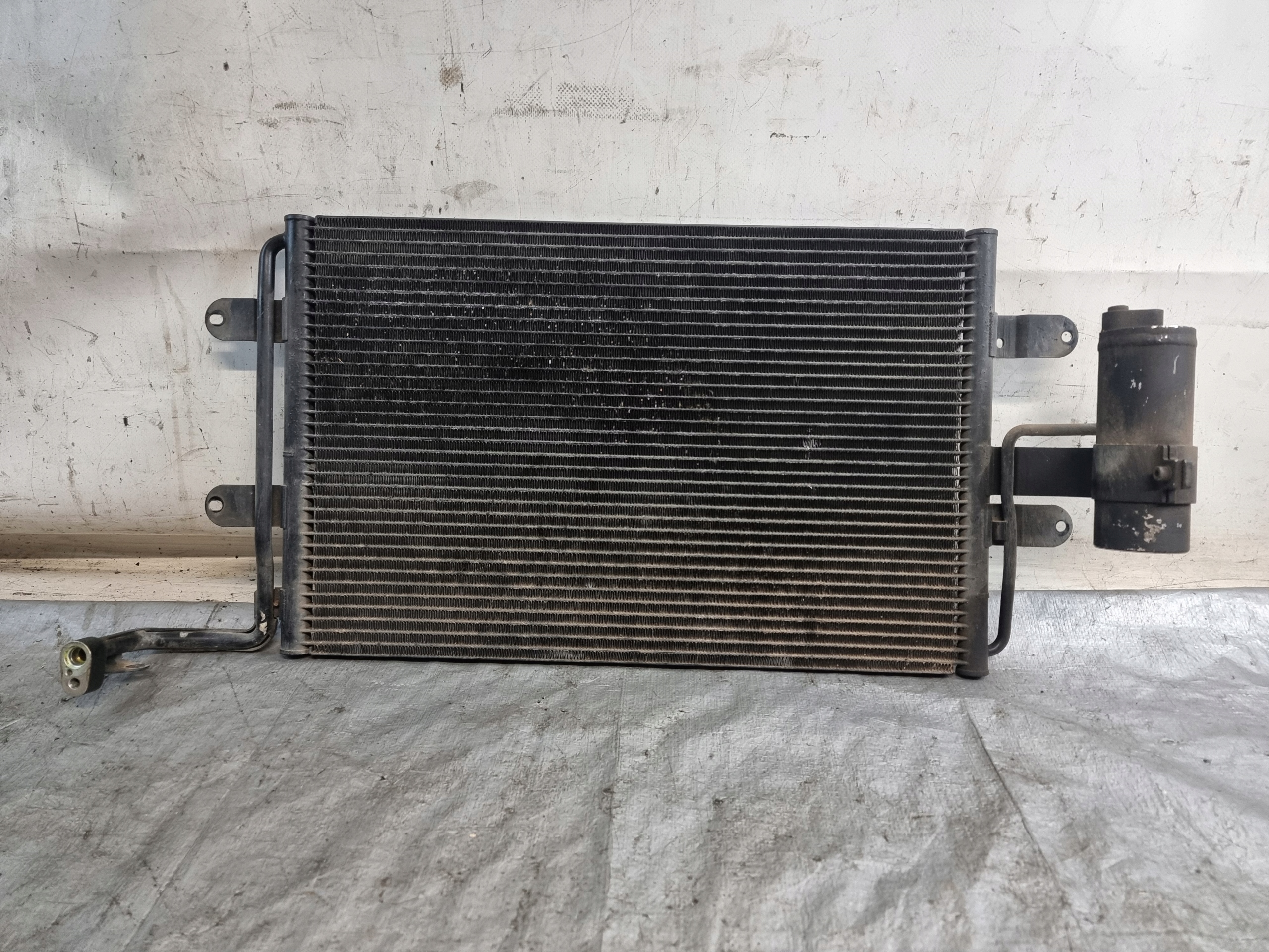 Radiateur climatisation OE 1J0820411D AUDI A3 8L 1.8B