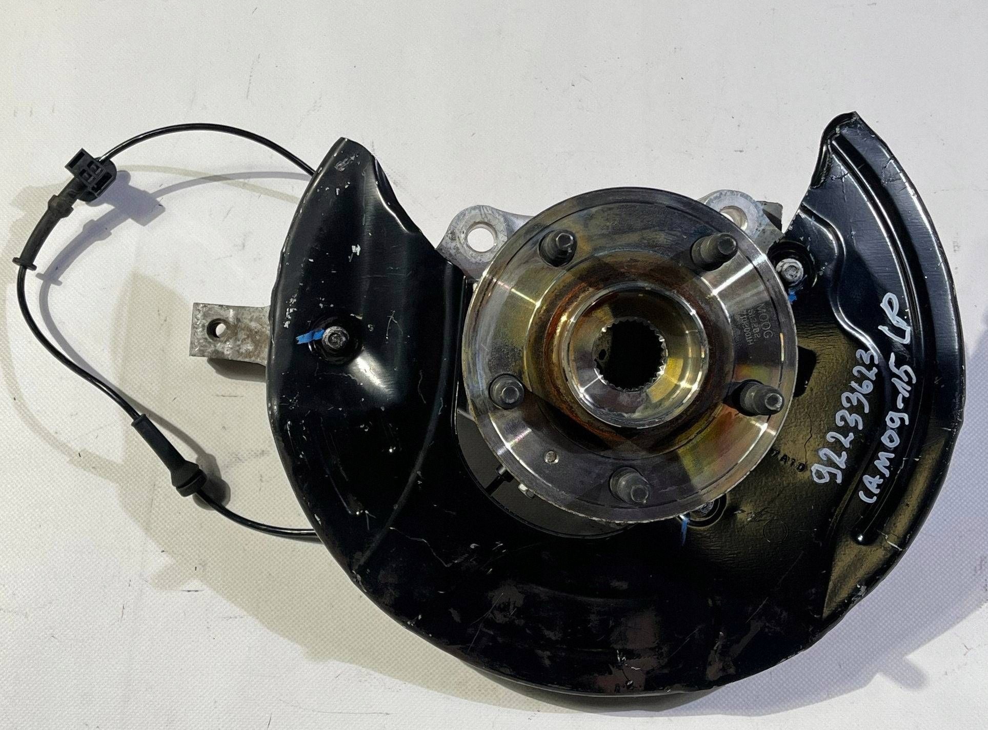 swing front left left front of the pivot Chevrolet Camaro 2009-2015