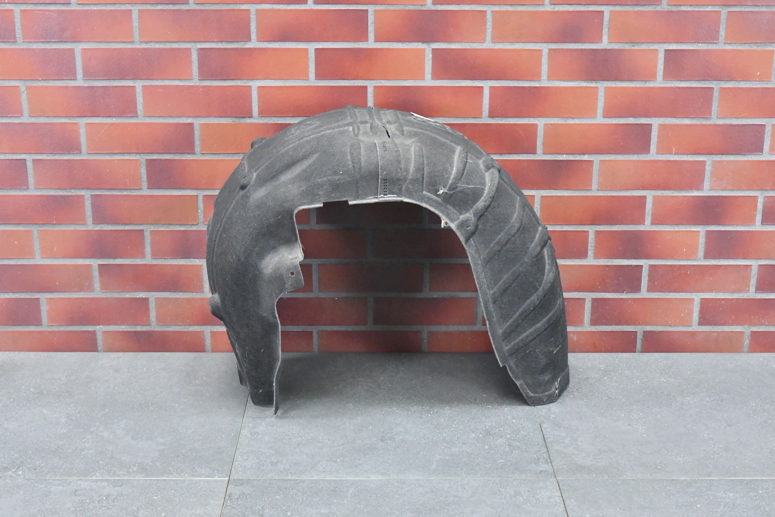 mudguard left rear part rear. cover BMW 2 G42 8493745 1390km