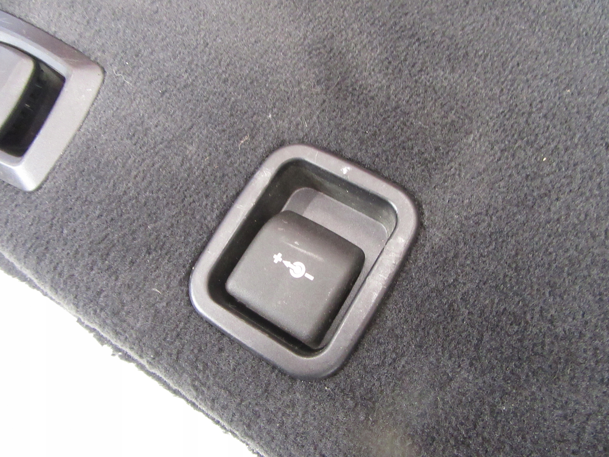 cover side upholstery boot right right BMW F11