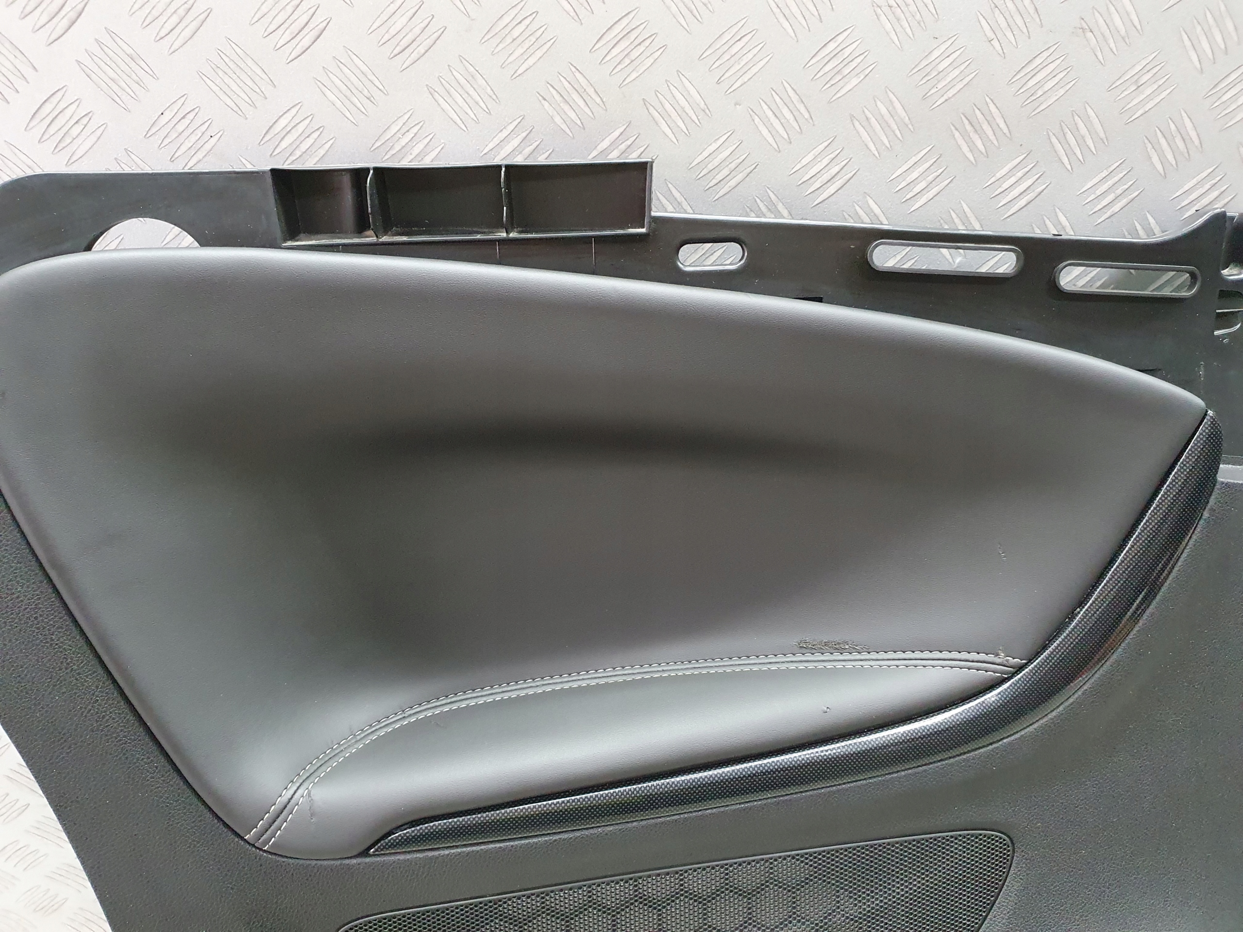 карта дверная левый задний opel CASCADA