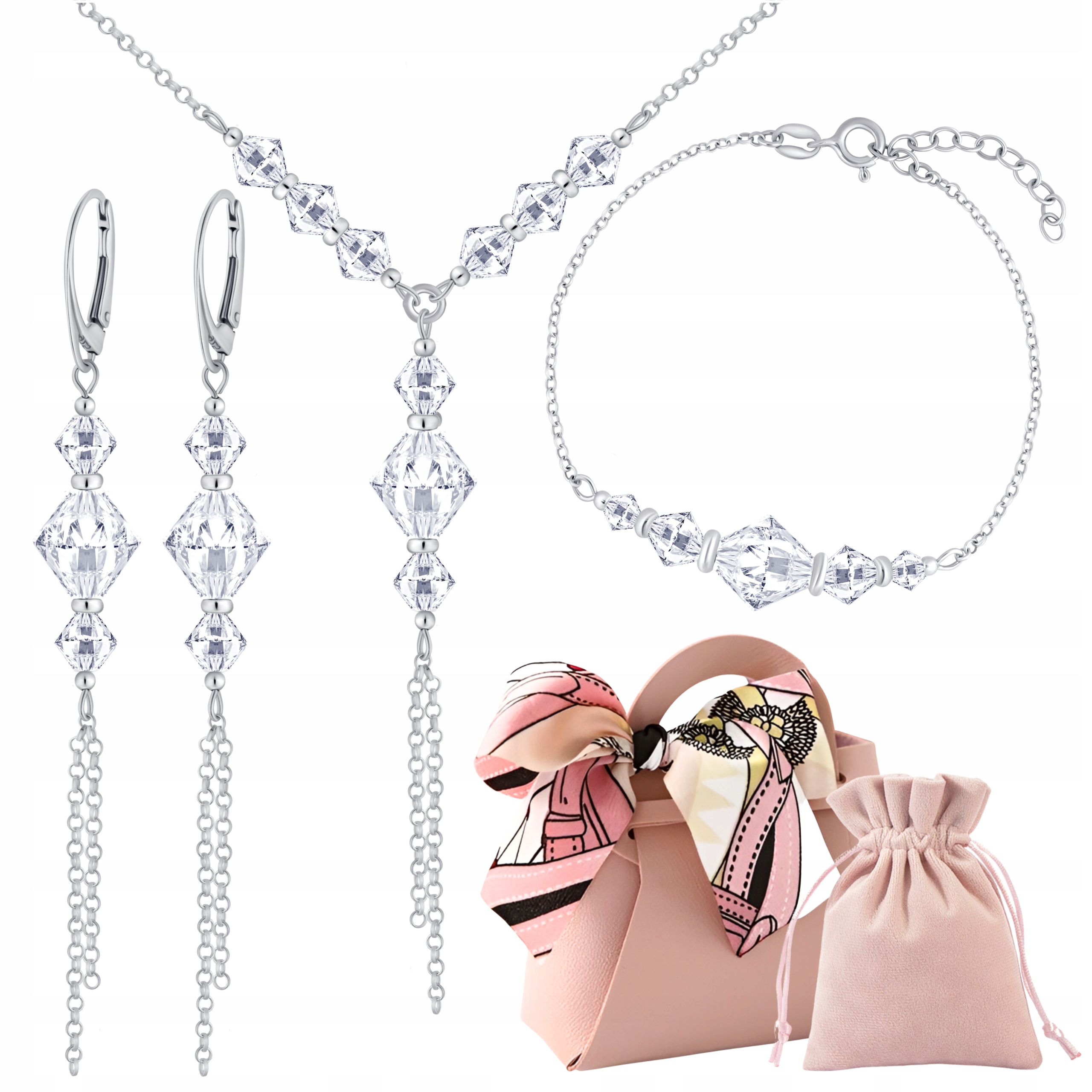 Stříbrný dámský komplet zabalený jako dárek připravený k předání