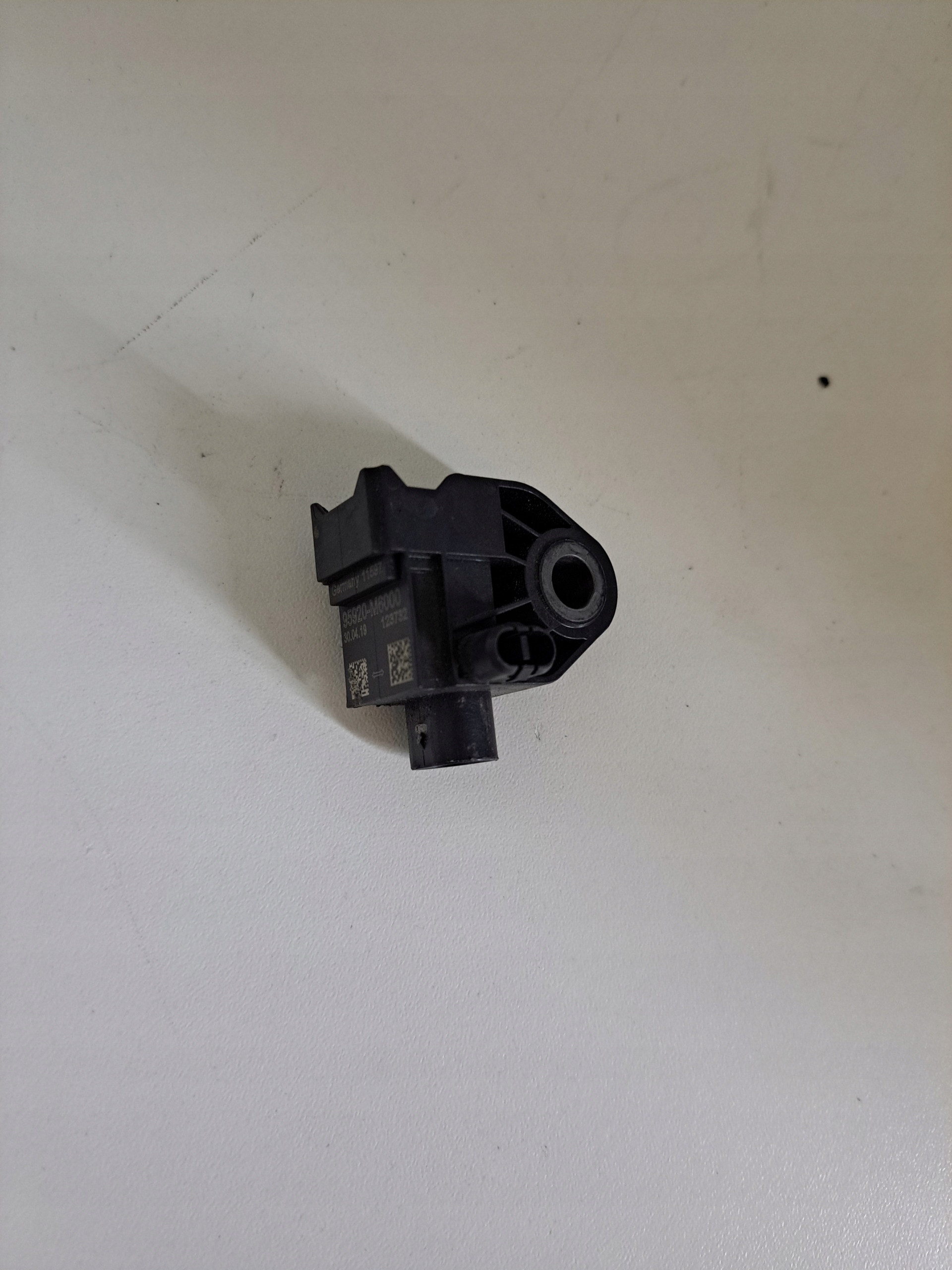 Датчик удару KIA HYUN 95920-m6000